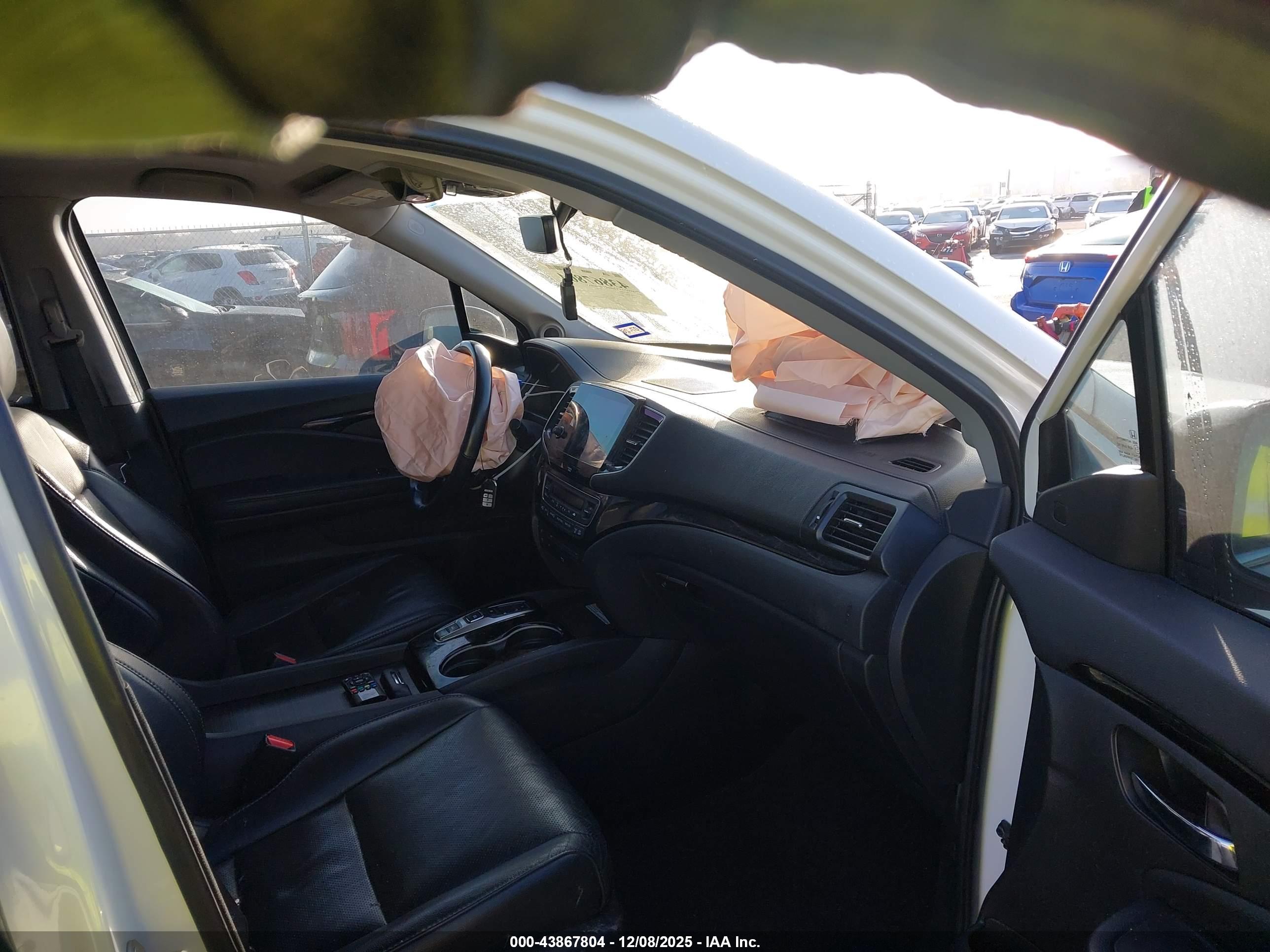 HONDA PILOT image 5