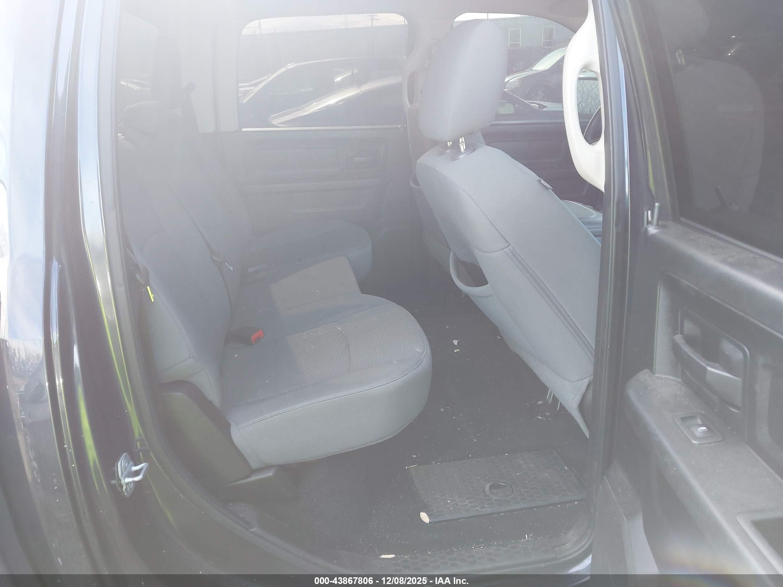 RAM 1500 image 8