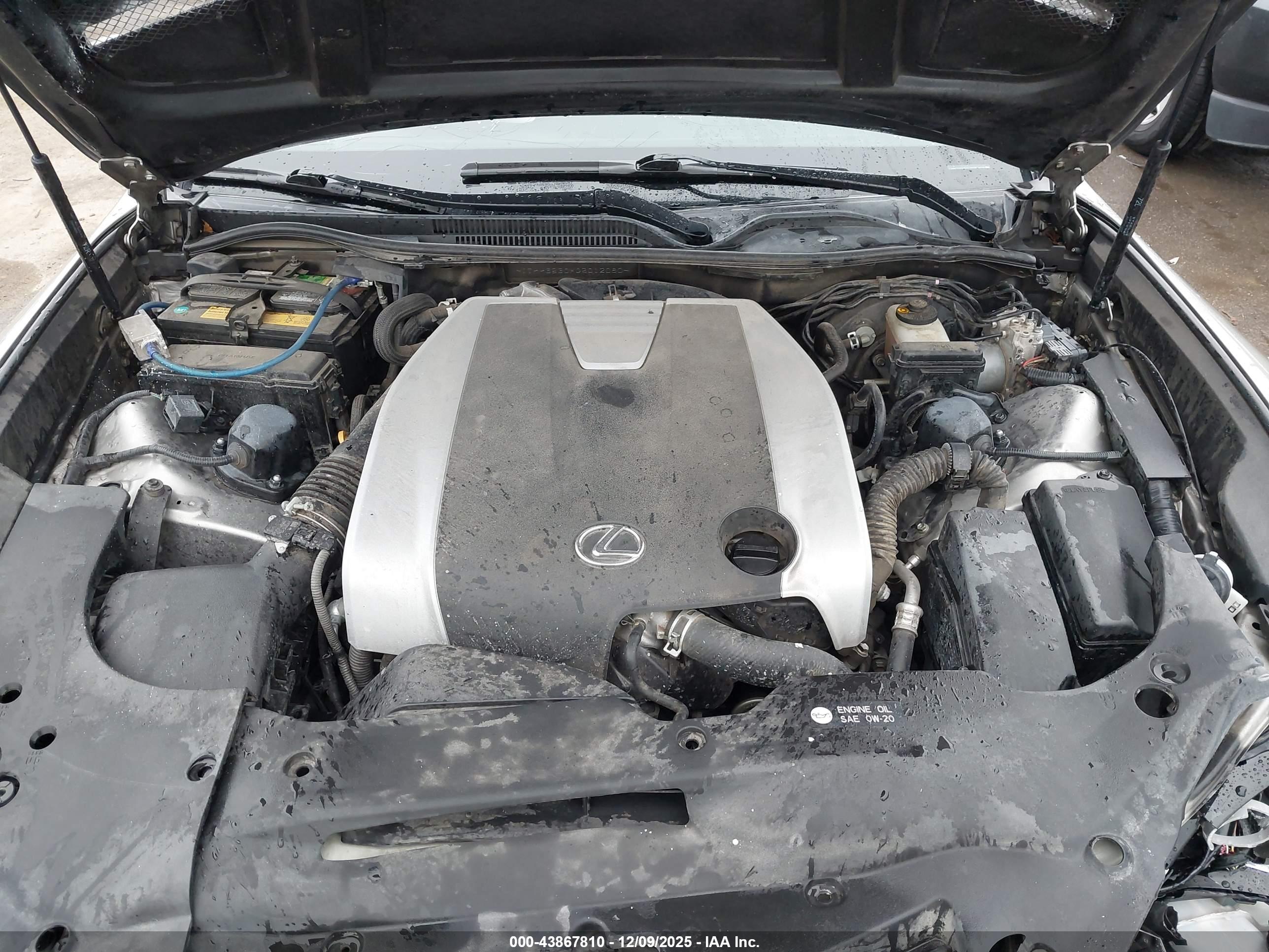 LEXUS RC image 10