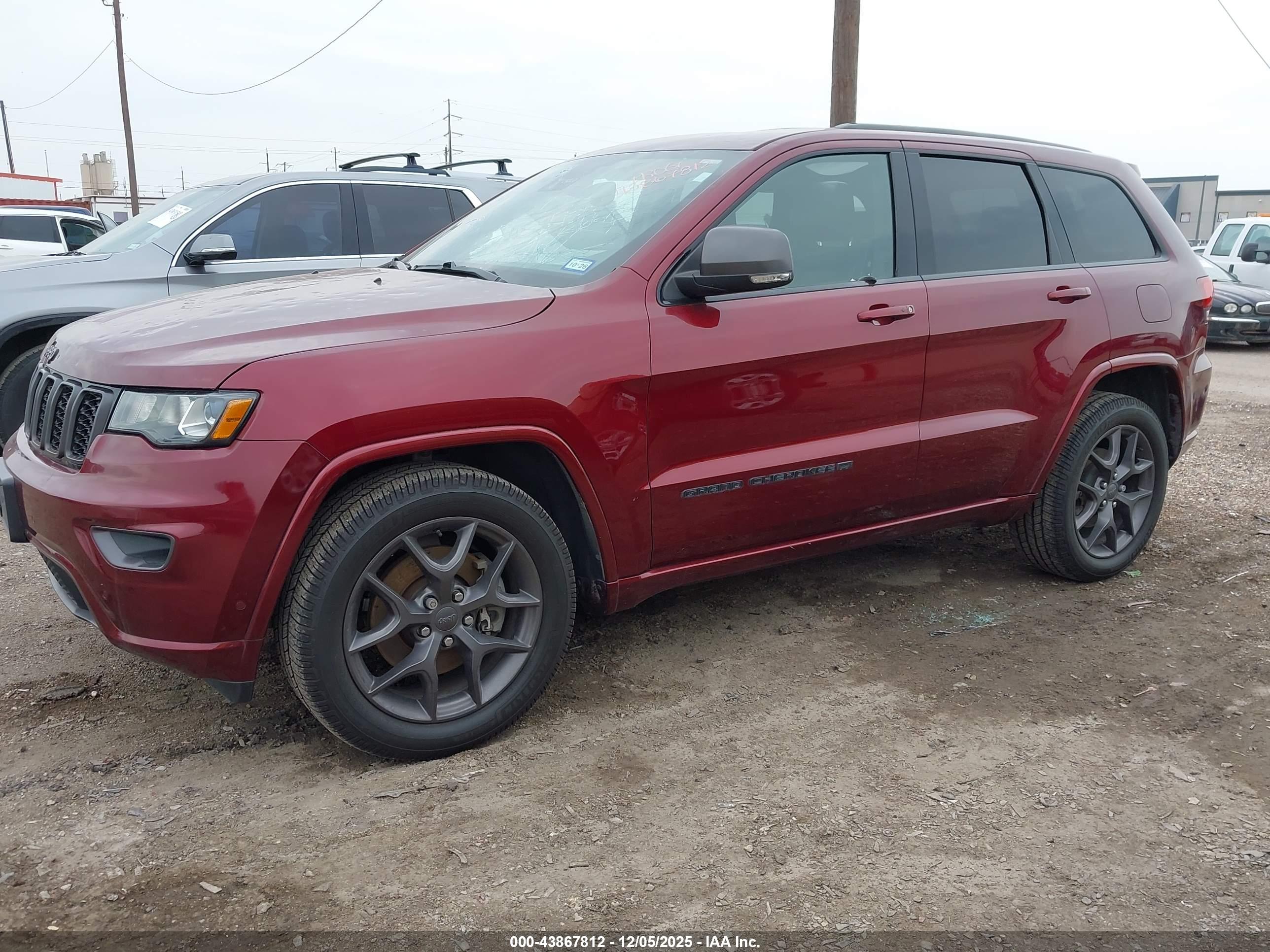 JEEP GRAND image 2