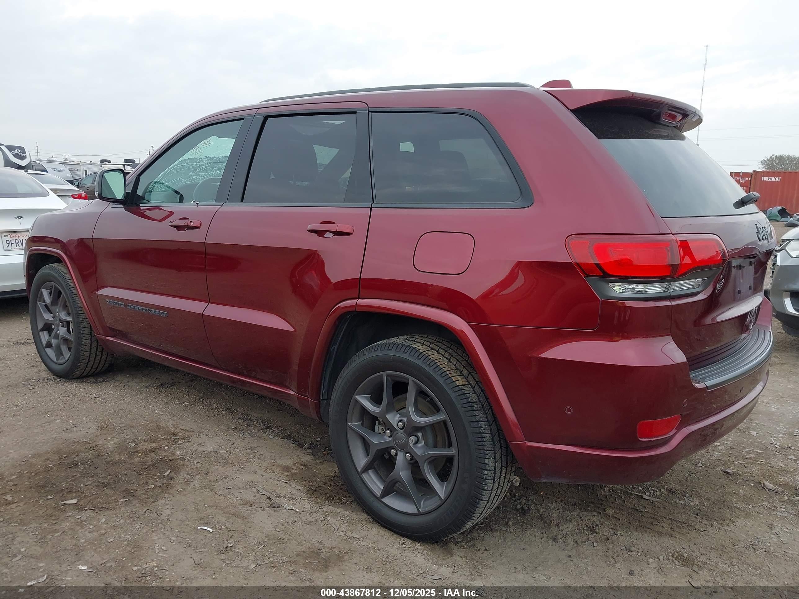 JEEP GRAND image 3