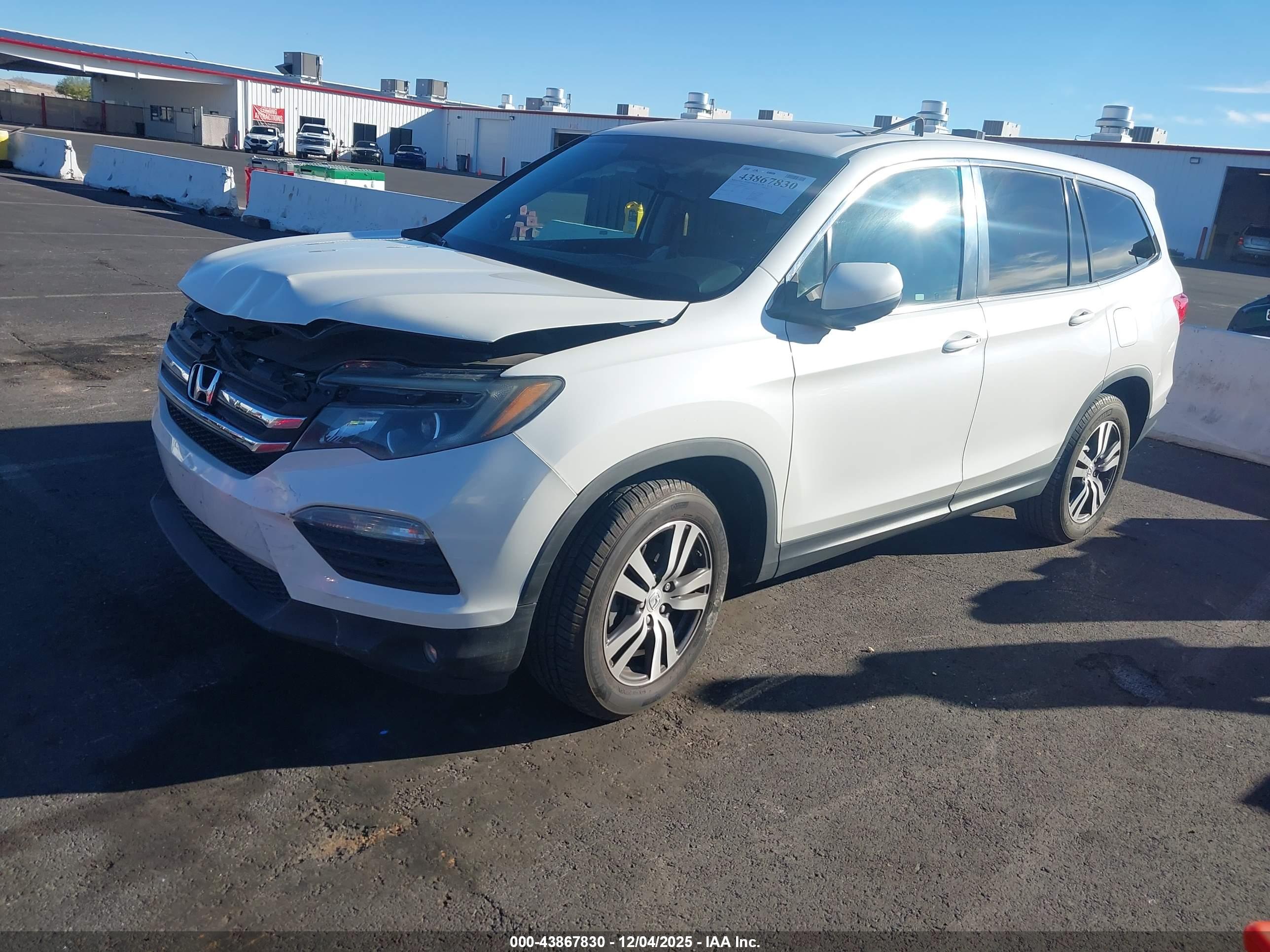 HONDA PILOT image 2