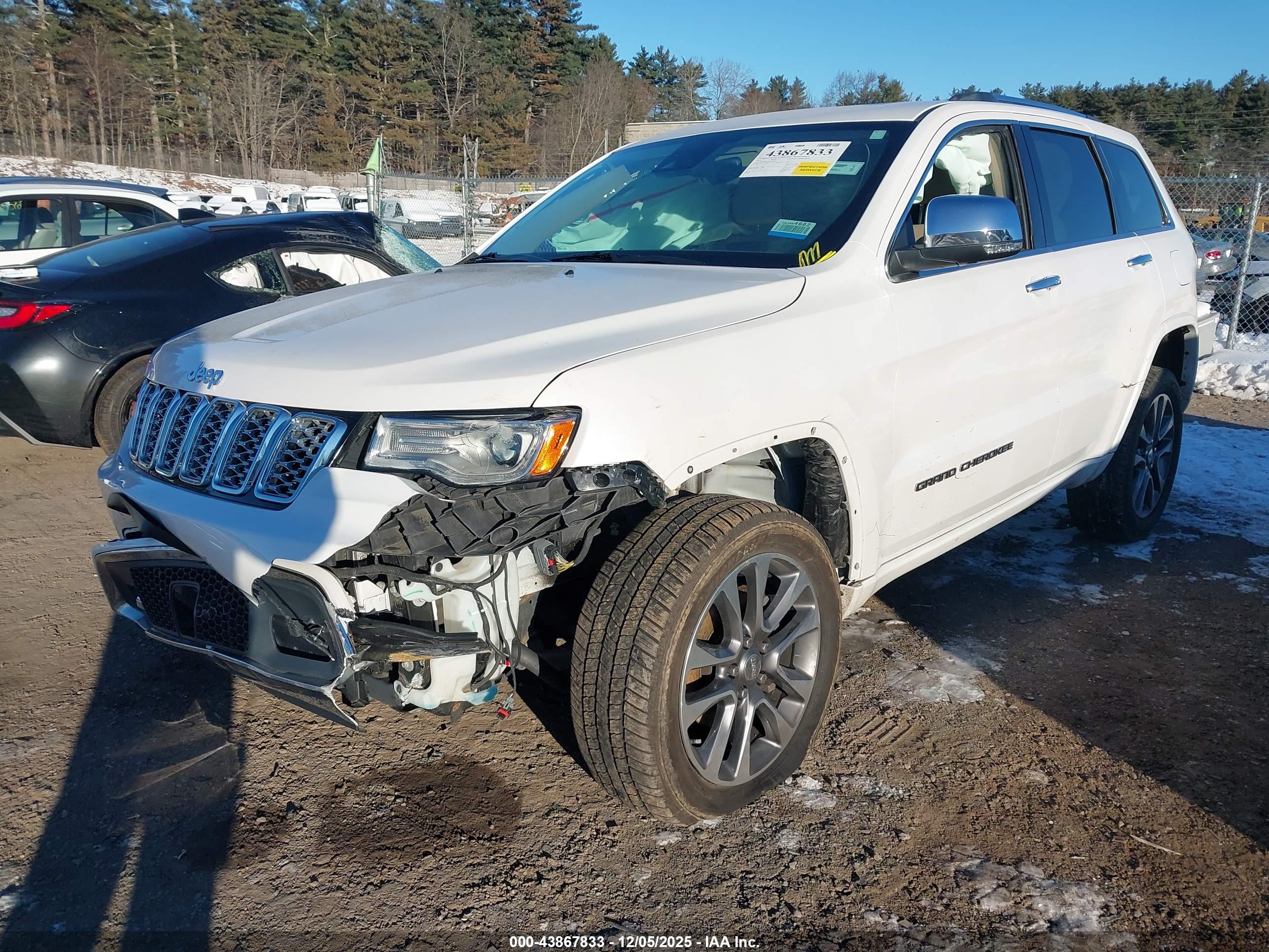 JEEP GRAND image 2