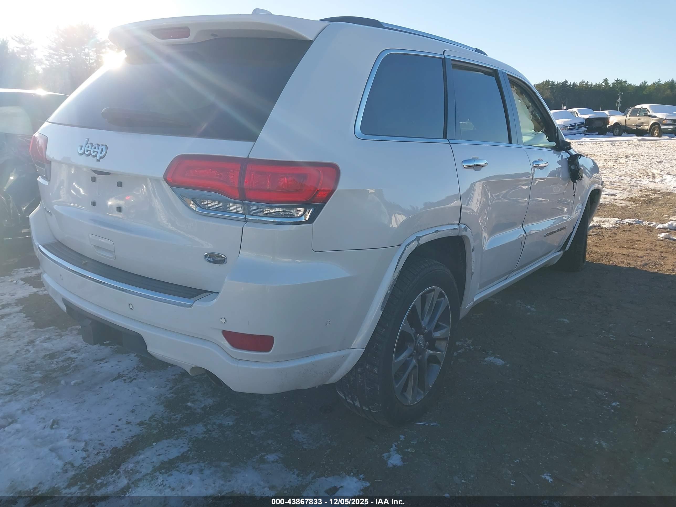 JEEP GRAND image 4
