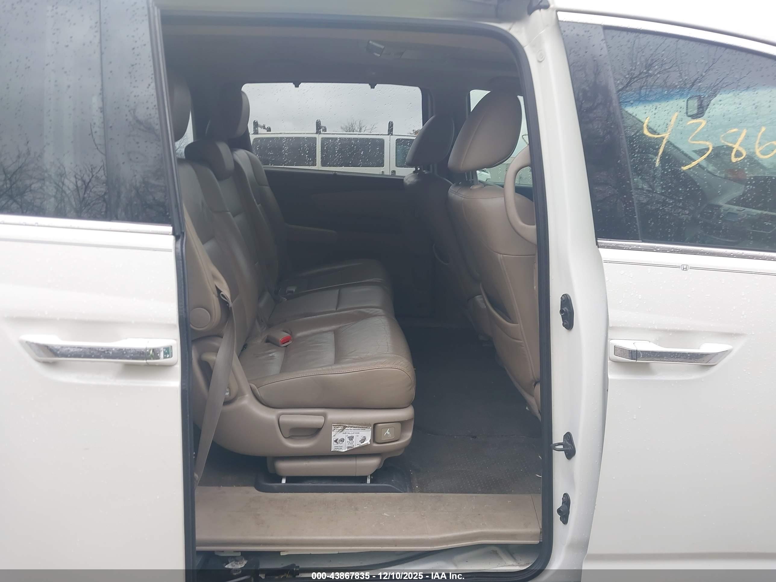 HONDA ODYSSEY image 8