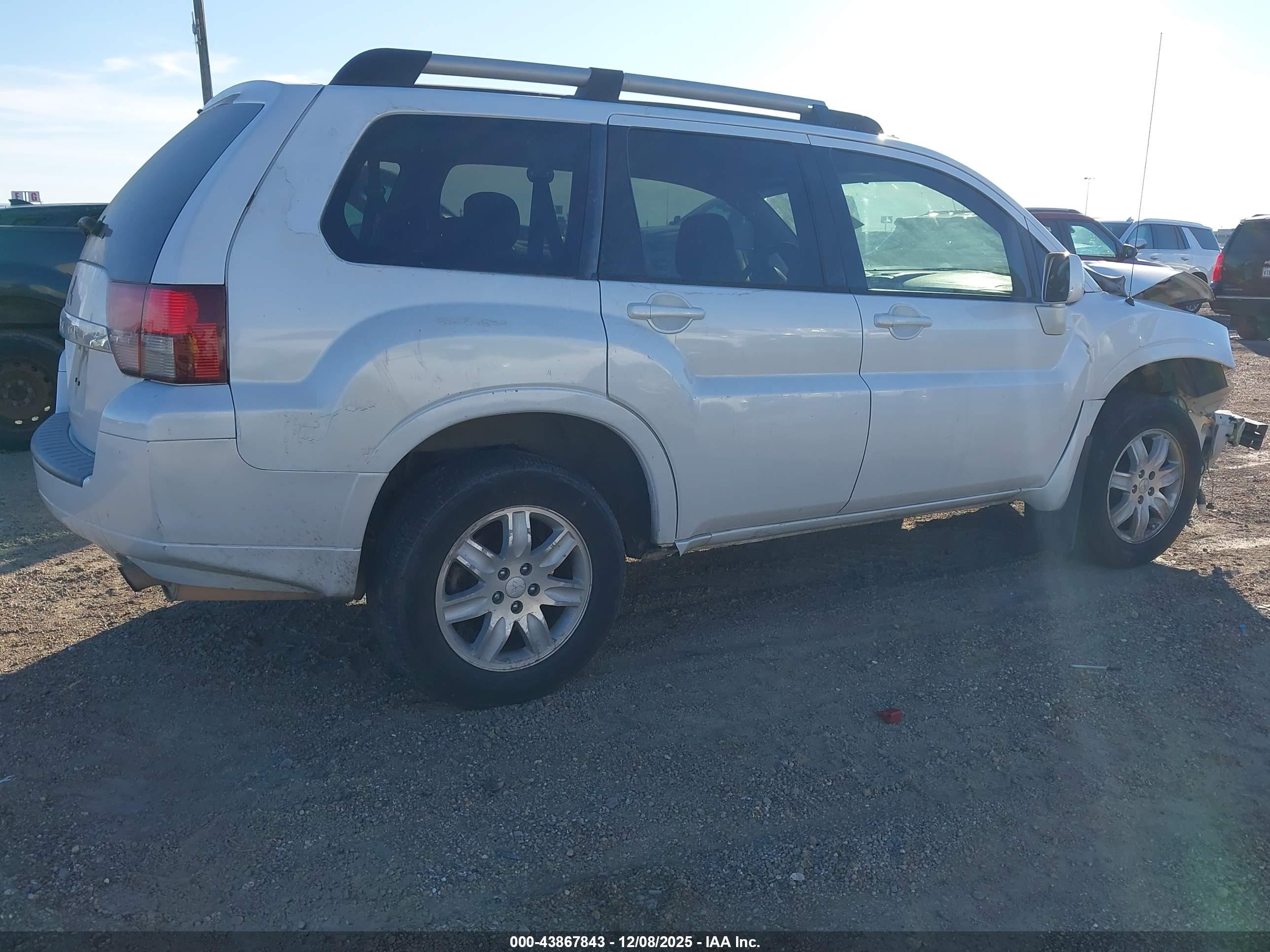 MITSUBISHI ENDEAVOR image 4