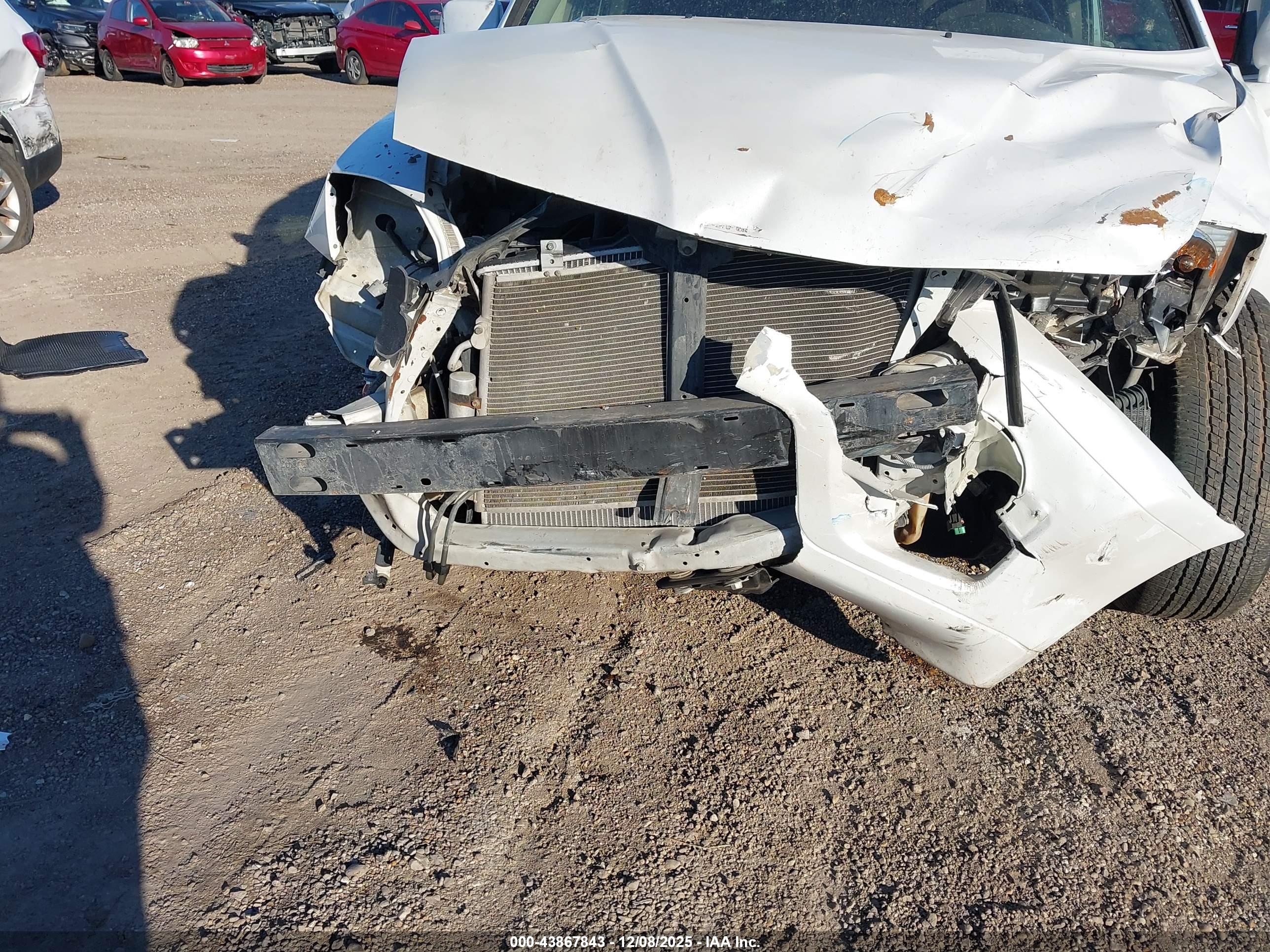 MITSUBISHI ENDEAVOR image 6
