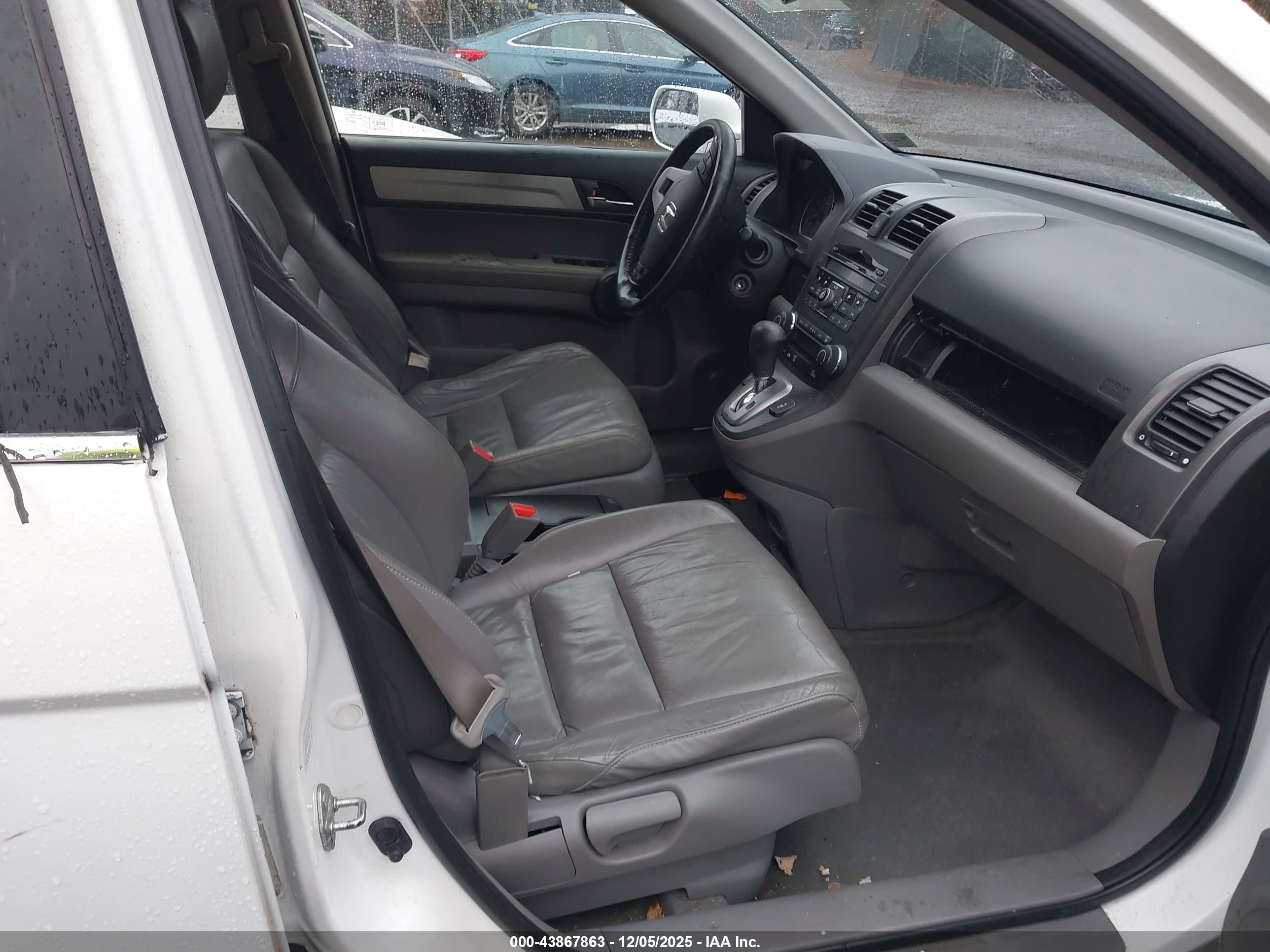 HONDA CR-V image 5