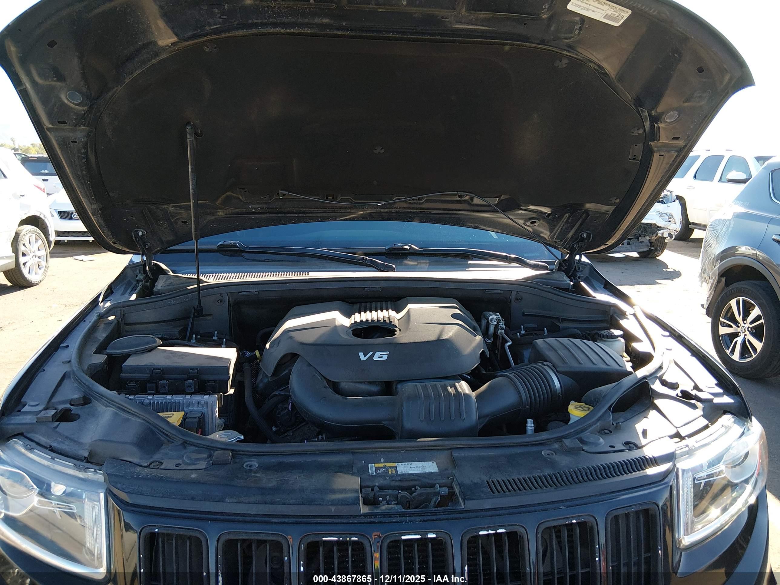 JEEP GRAND image 10