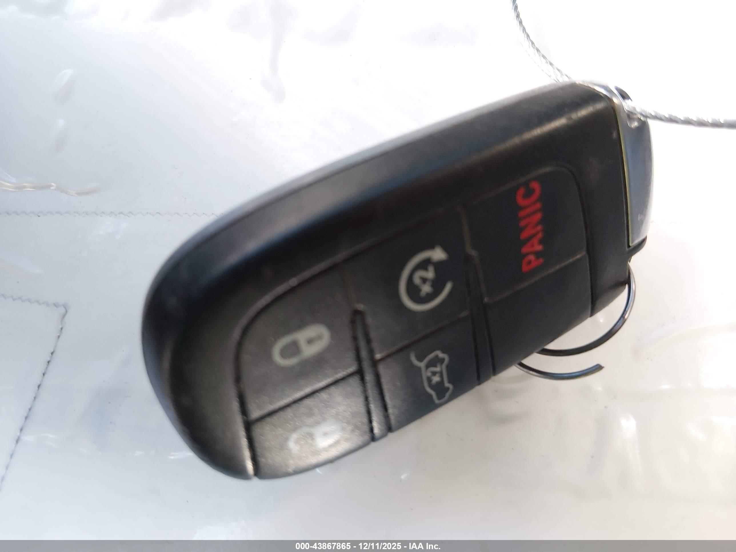 JEEP GRAND image 11