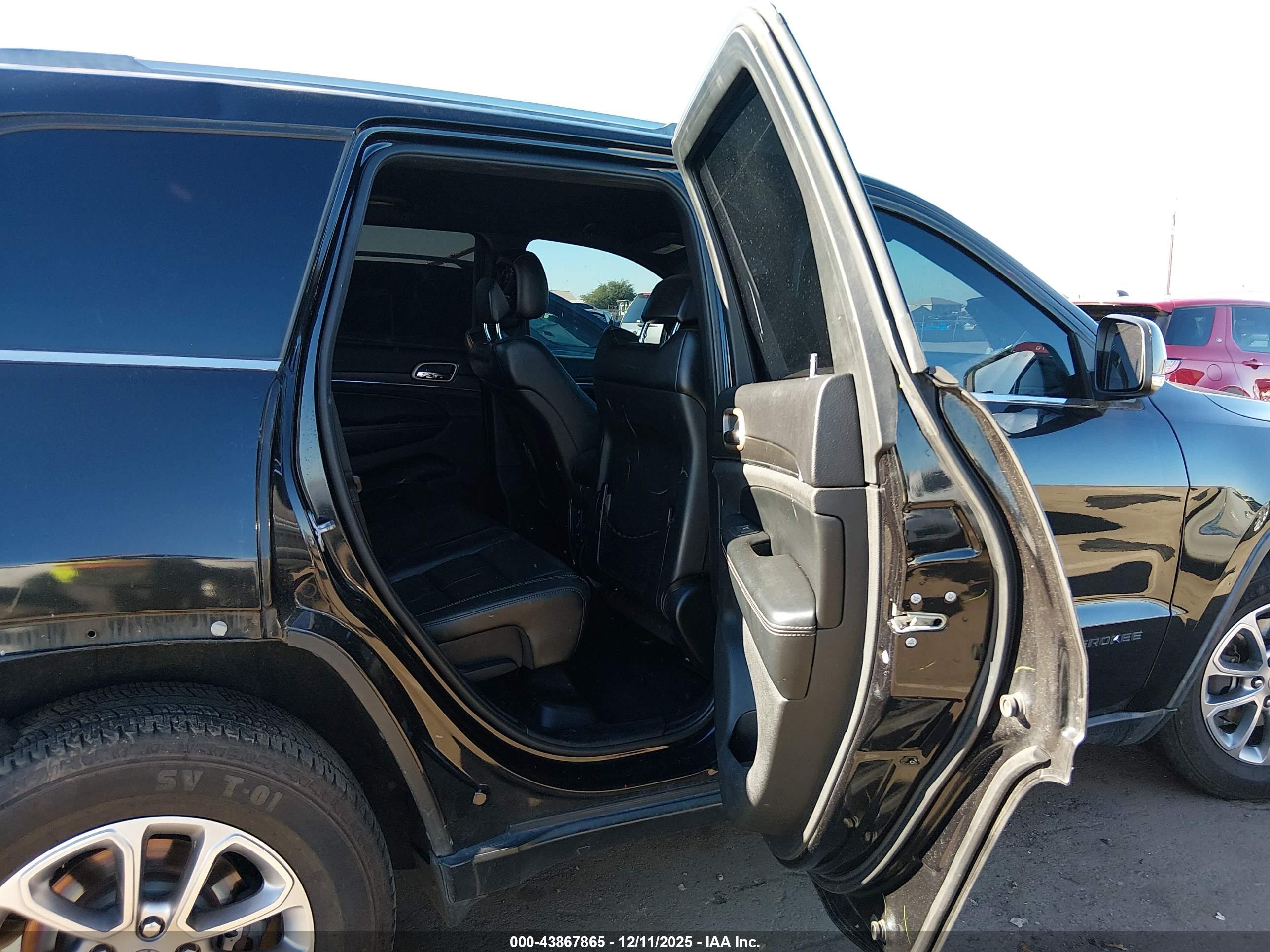 JEEP GRAND image 8