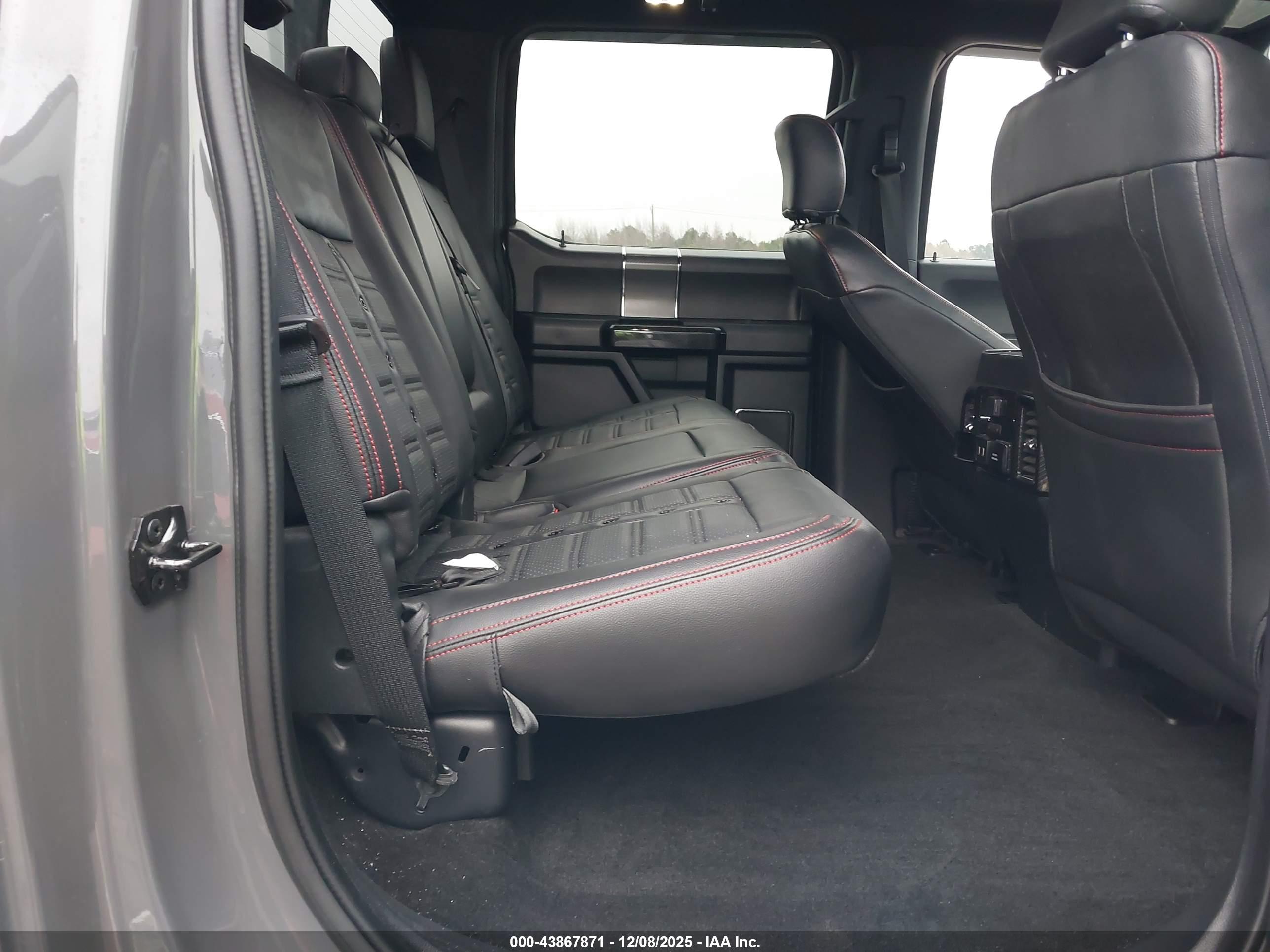 FORD F-150 image 8