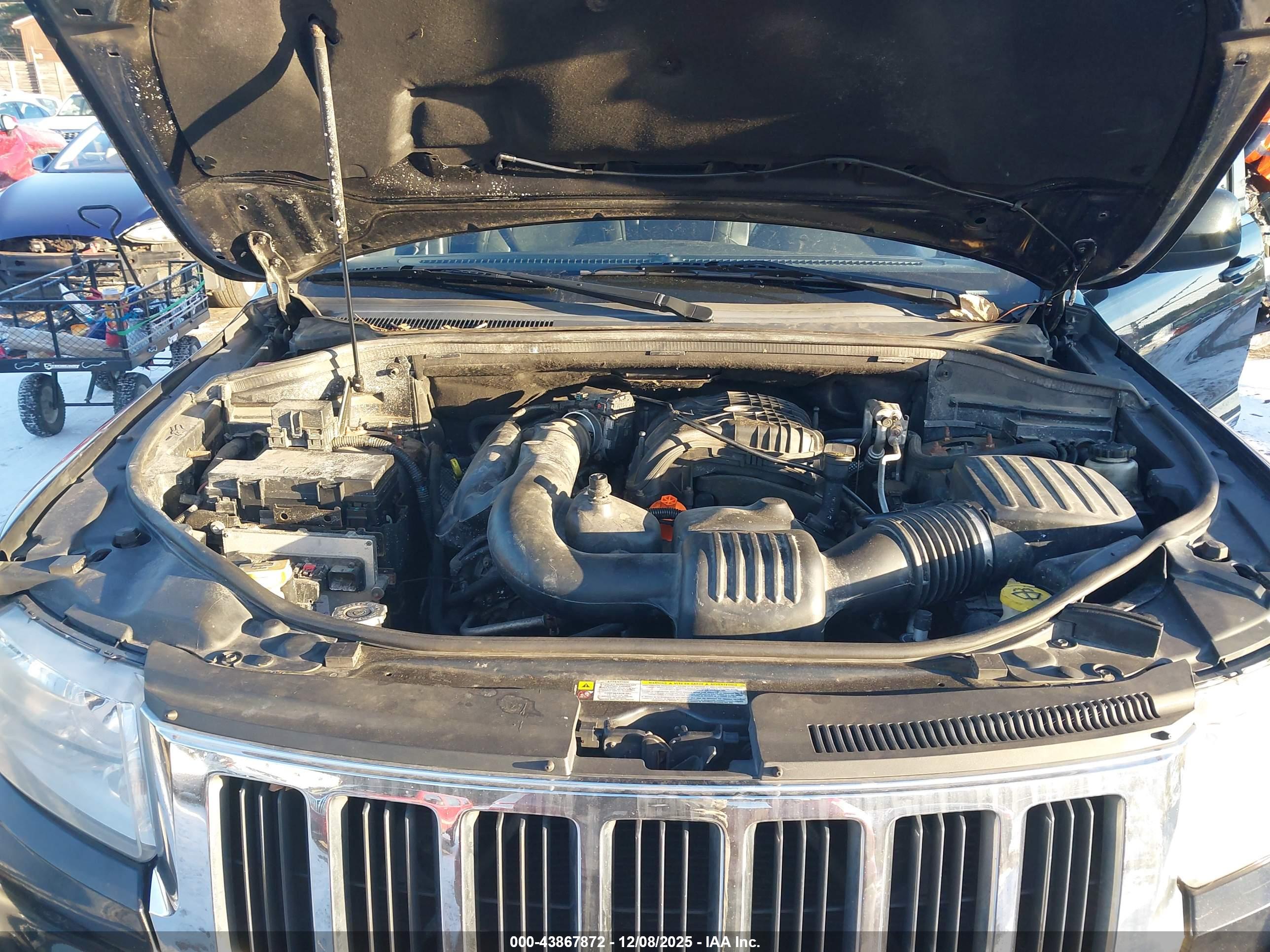 JEEP GRAND image 10
