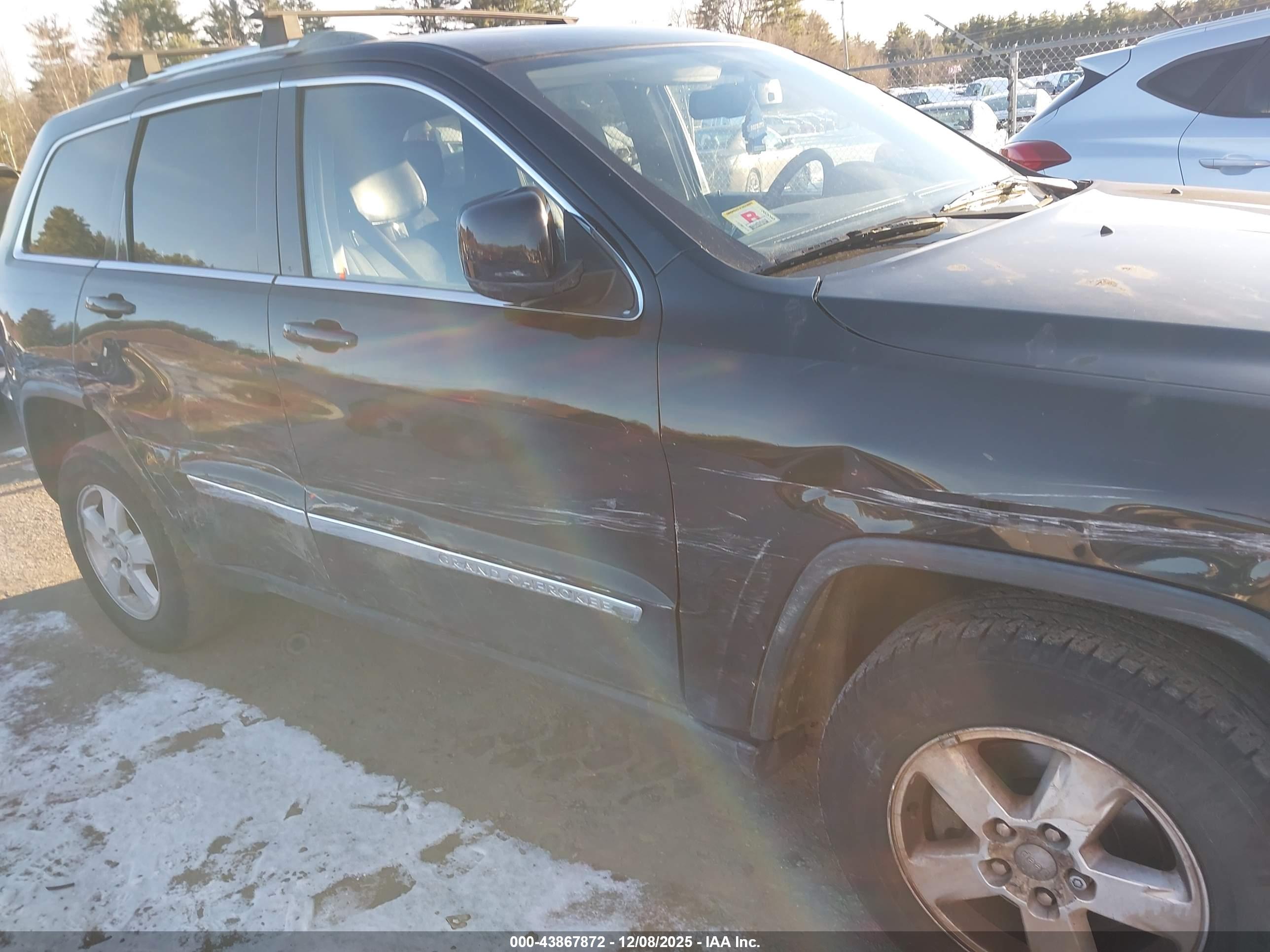 JEEP GRAND image 6