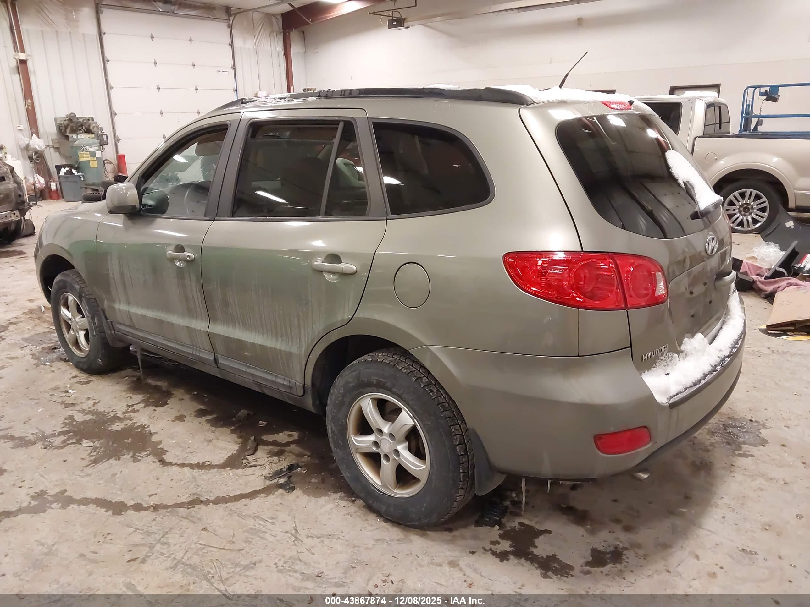 HYUNDAI SANTA image 3