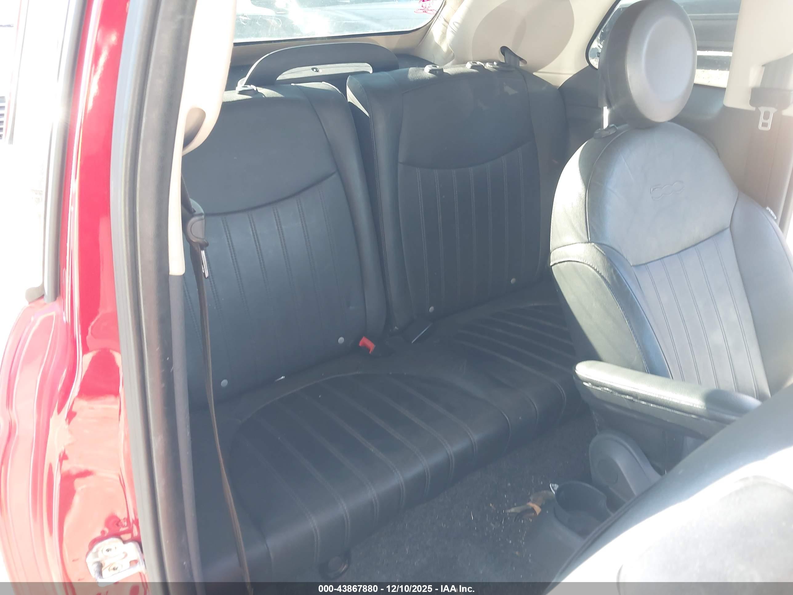 FIAT 500C image 8
