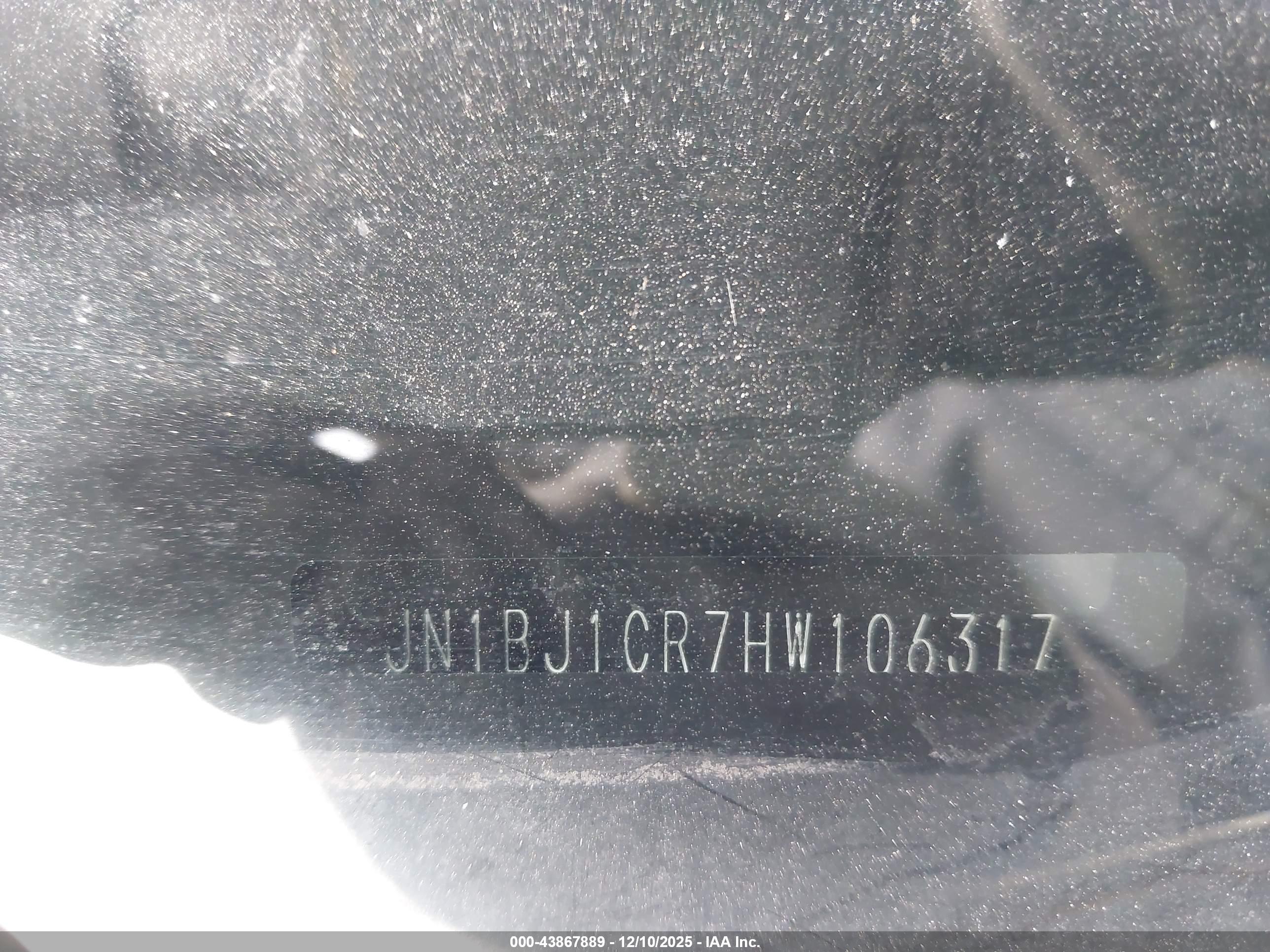 NISSAN ROGUE image 9