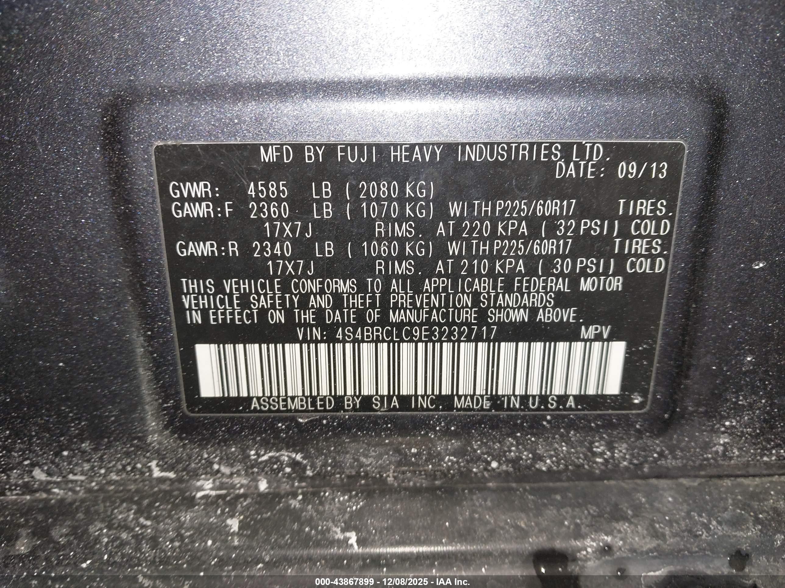 SUBARU OUTBACK image 9
