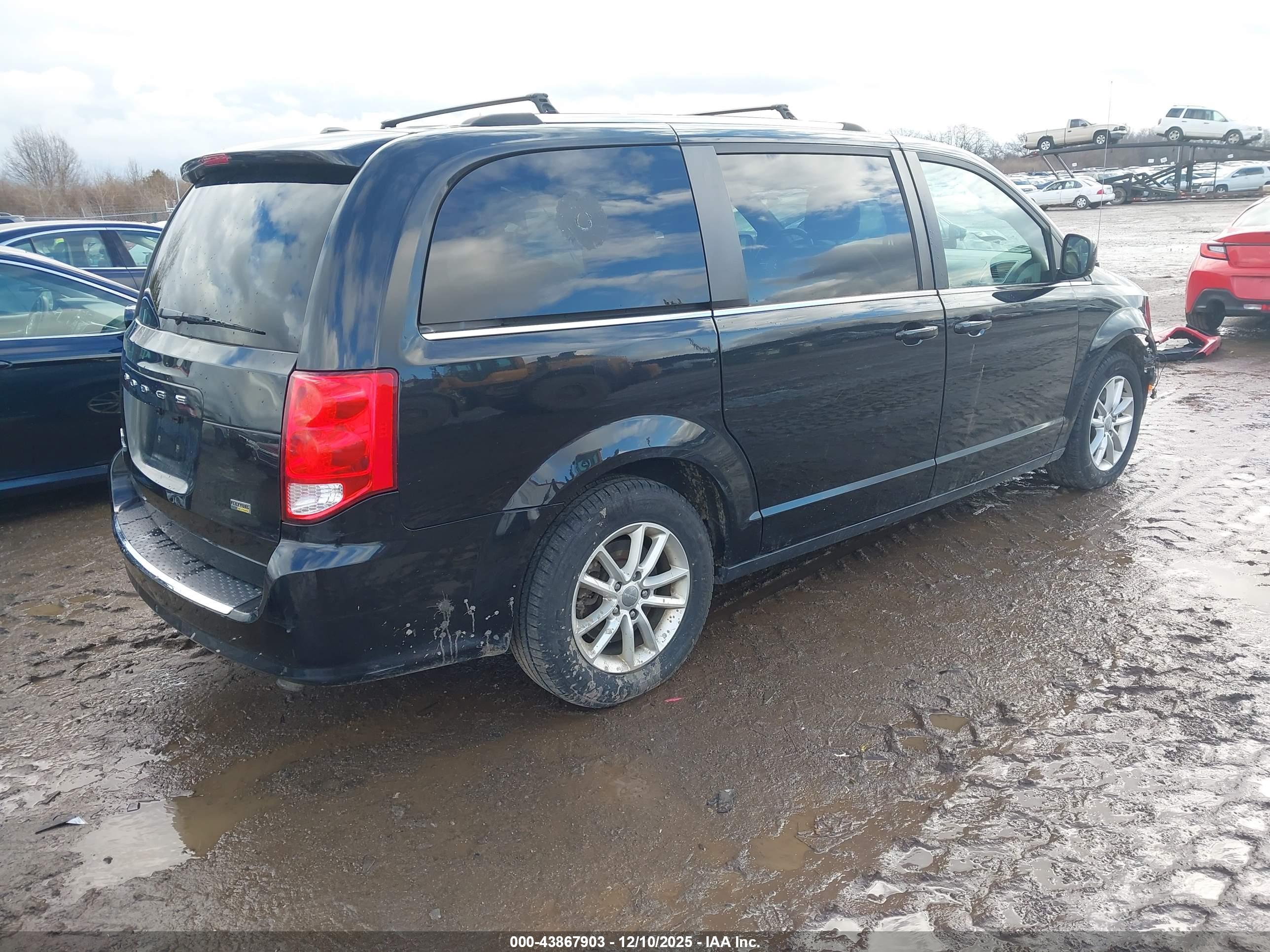 DODGE GRAND image 4
