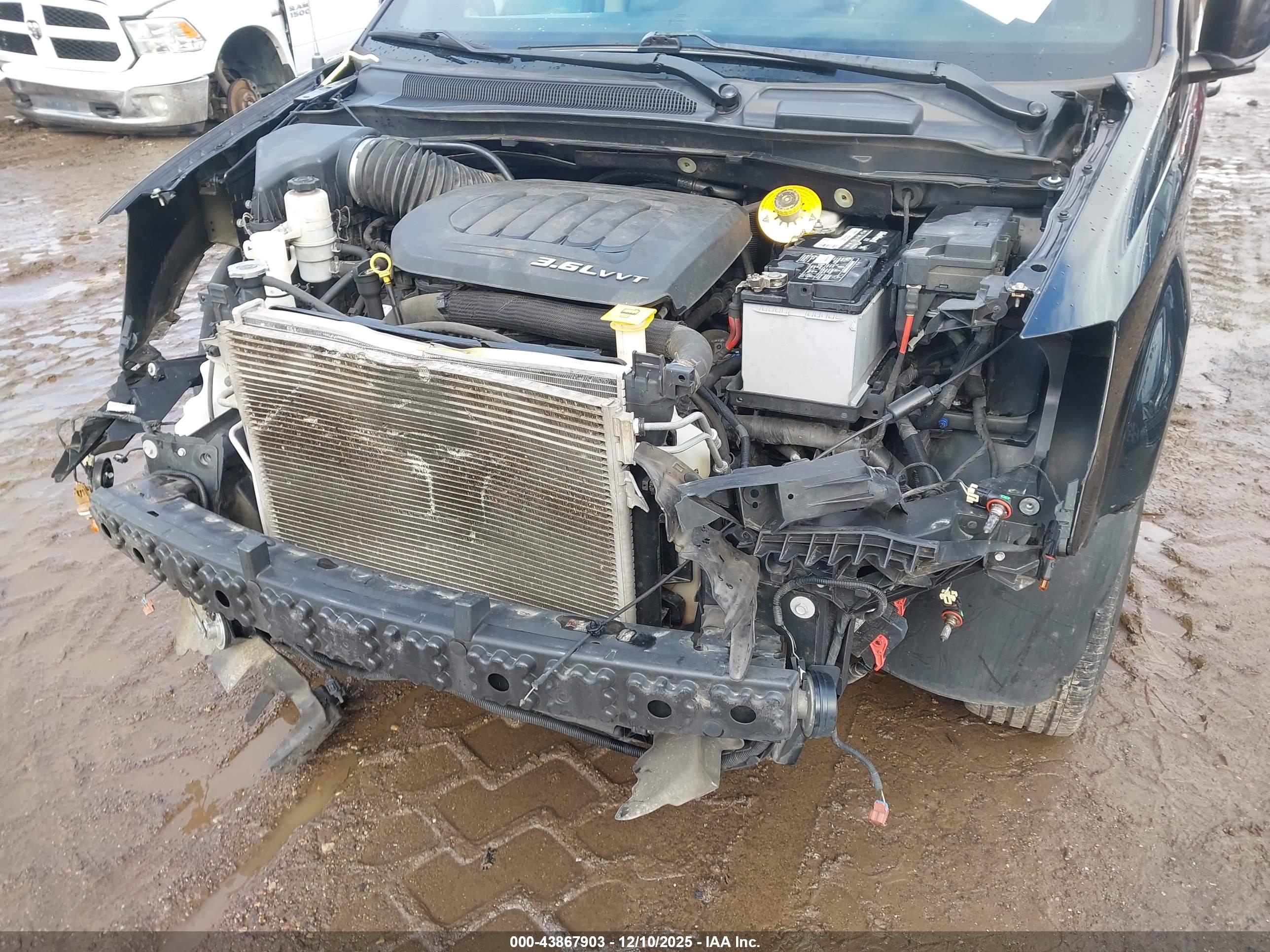 DODGE GRAND image 6