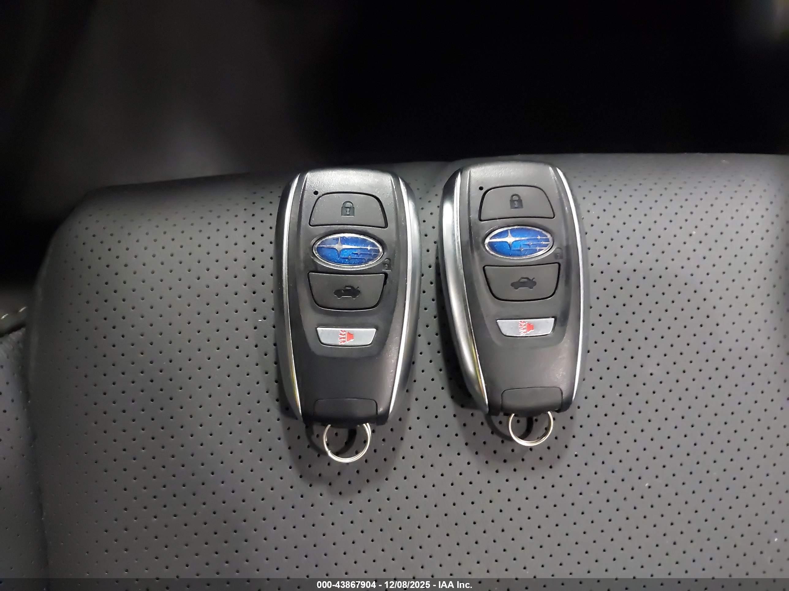 SUBARU LEGACY image 11