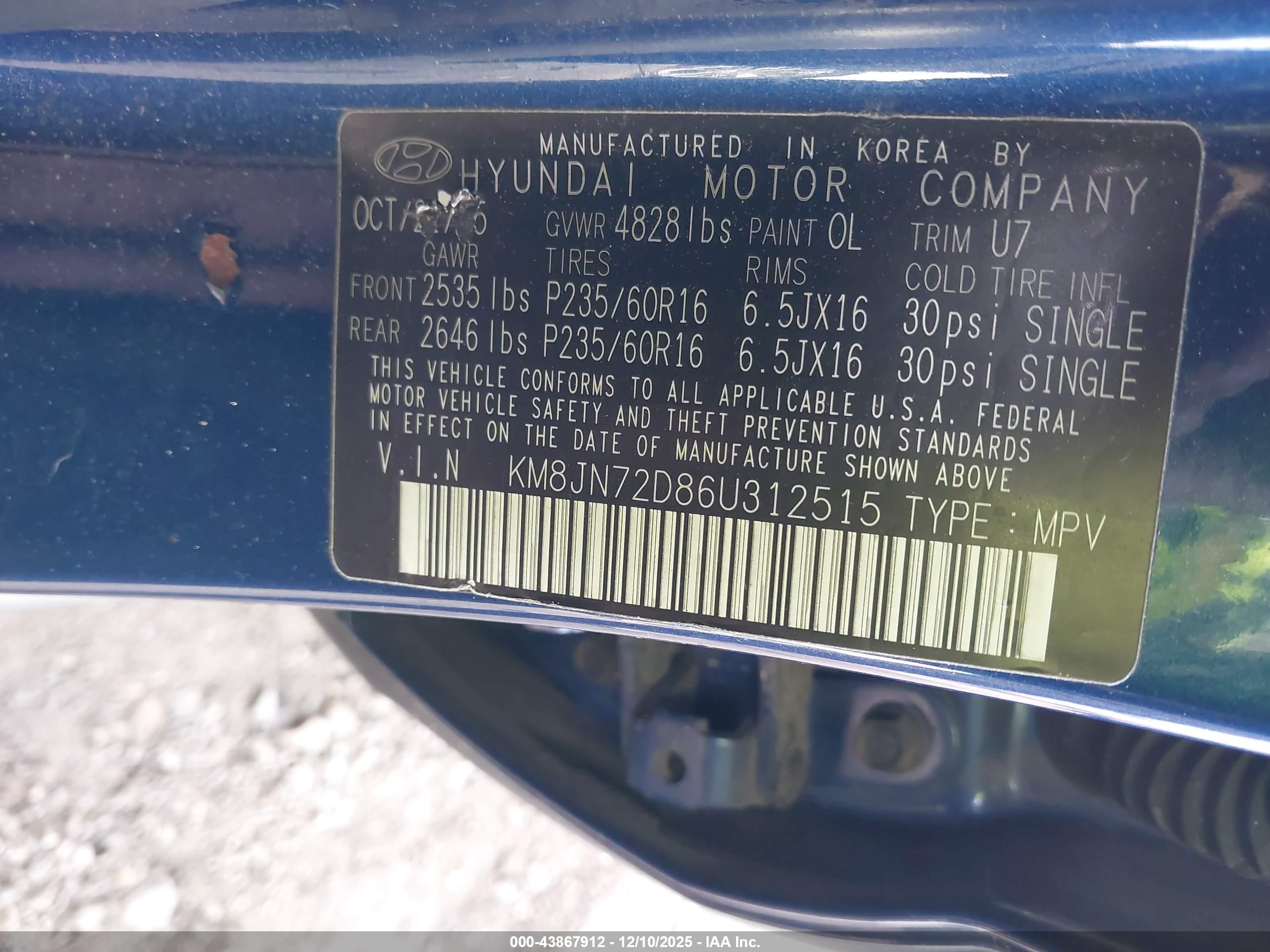 HYUNDAI TUCSON image 9