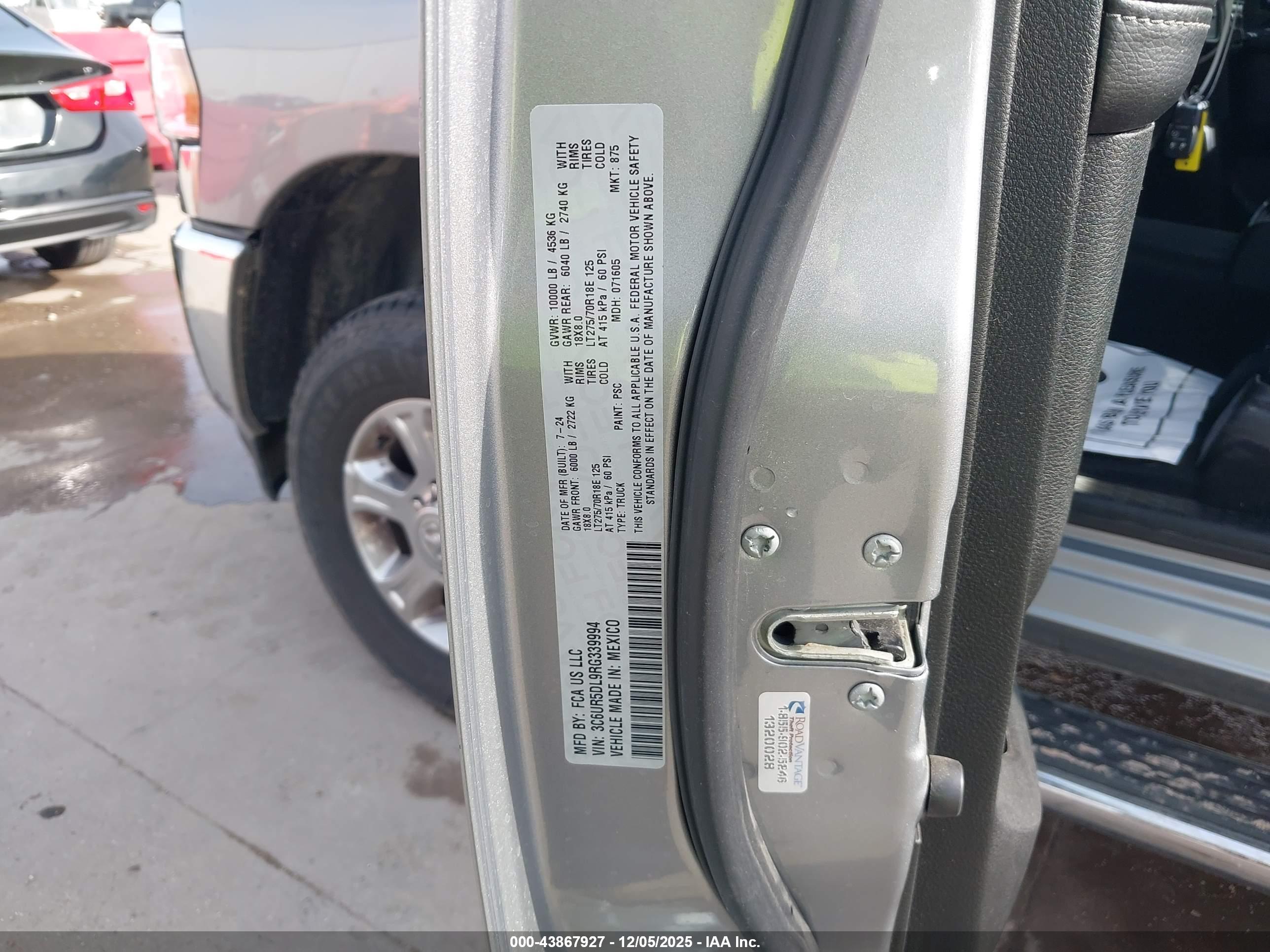 RAM 2500 image 9