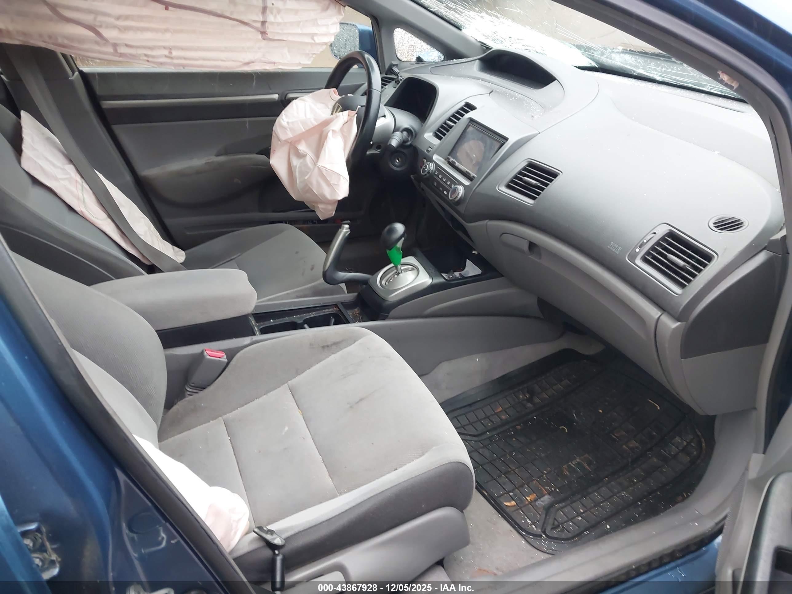 HONDA CIVIC image 5