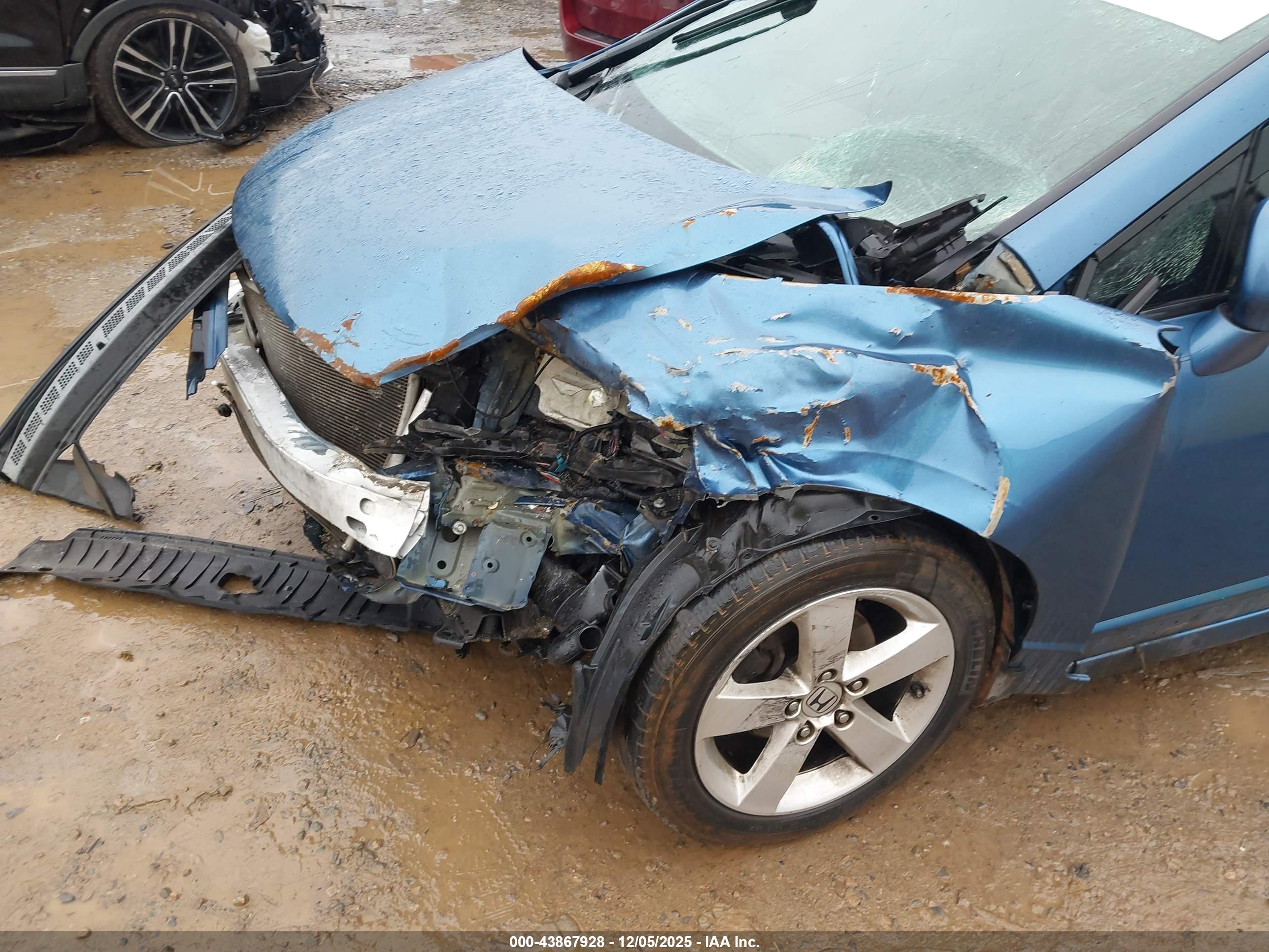 HONDA CIVIC image 6