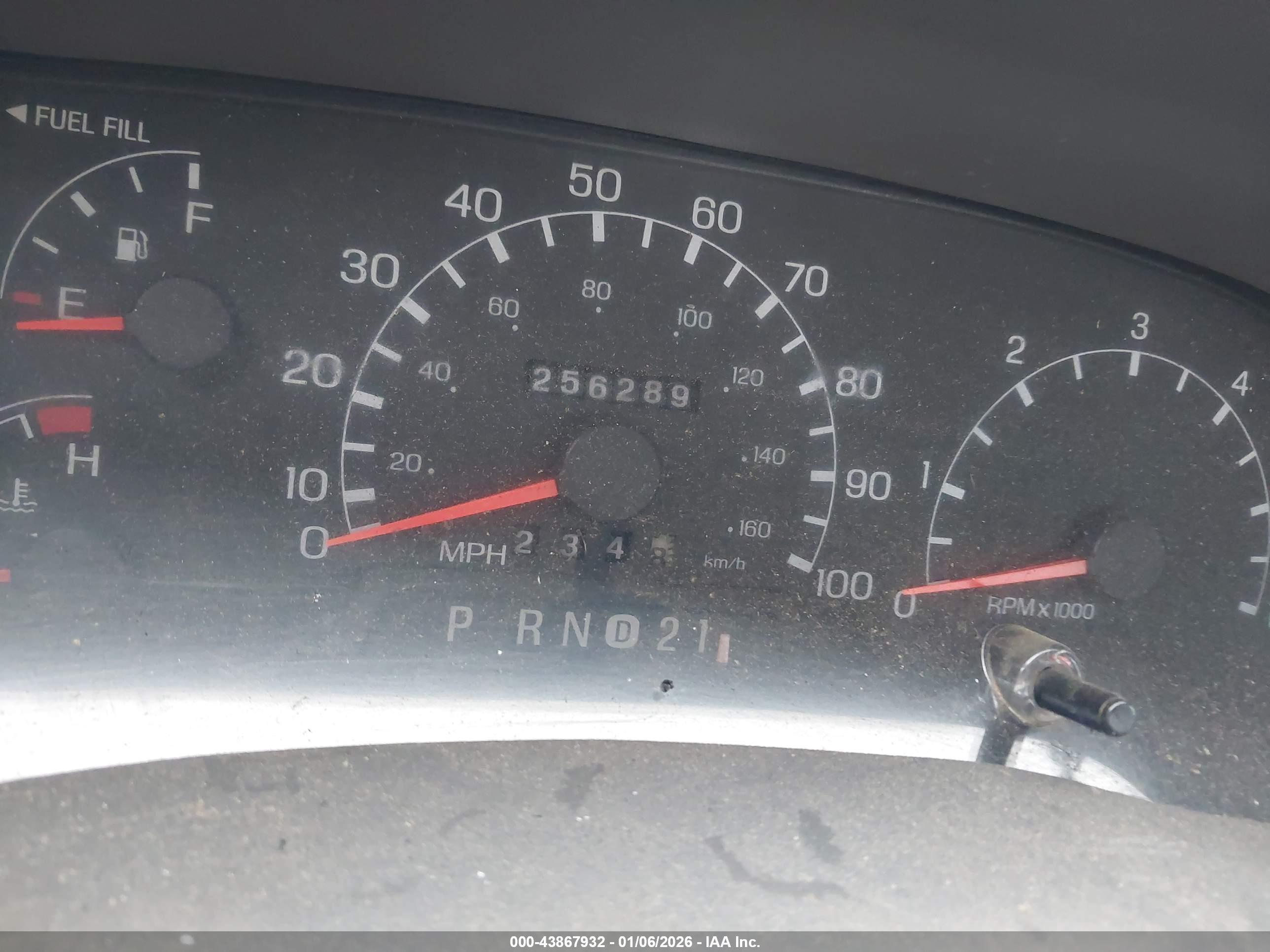 FORD F-250 image 7