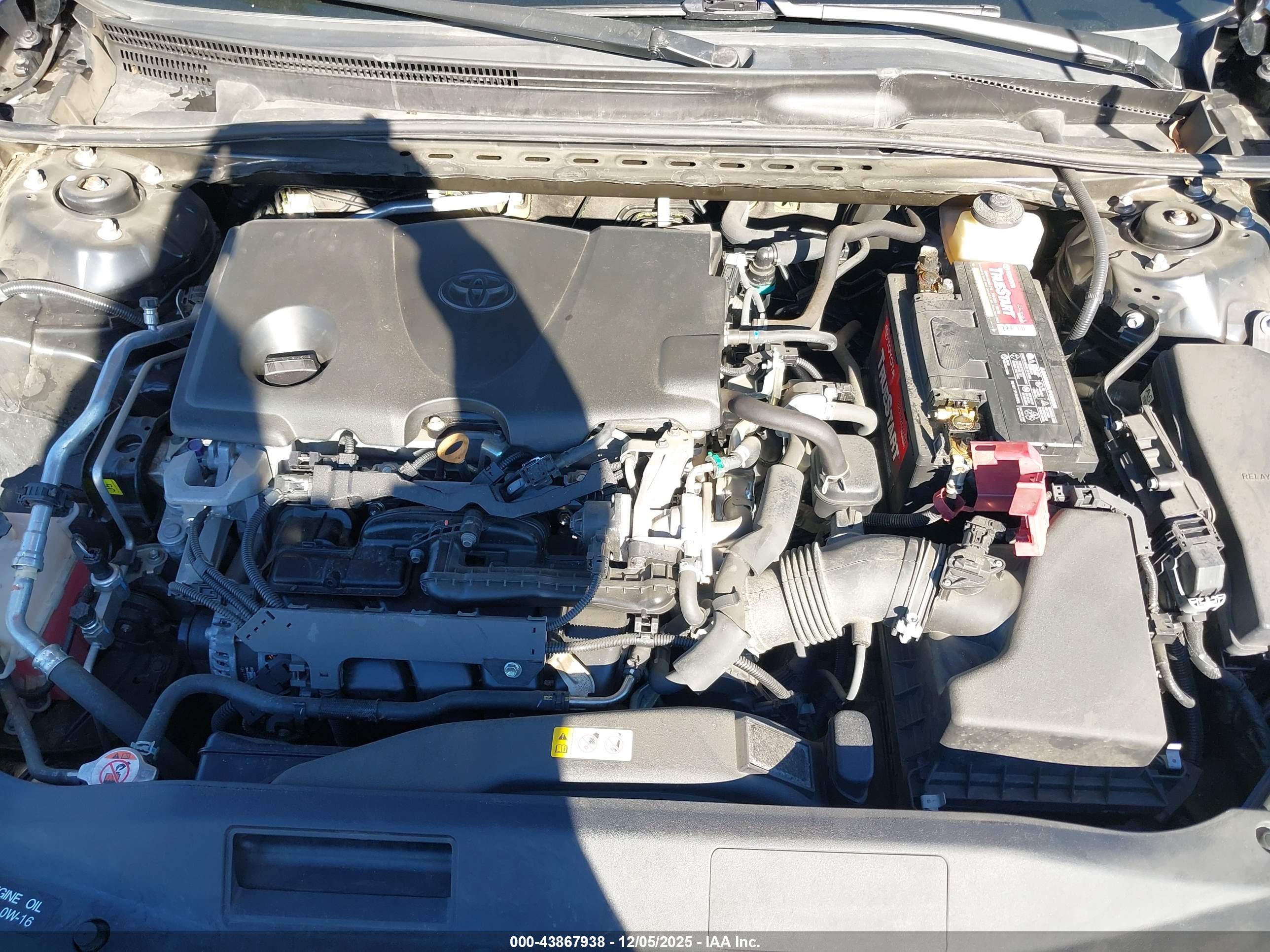 TOYOTA CAMRY image 10