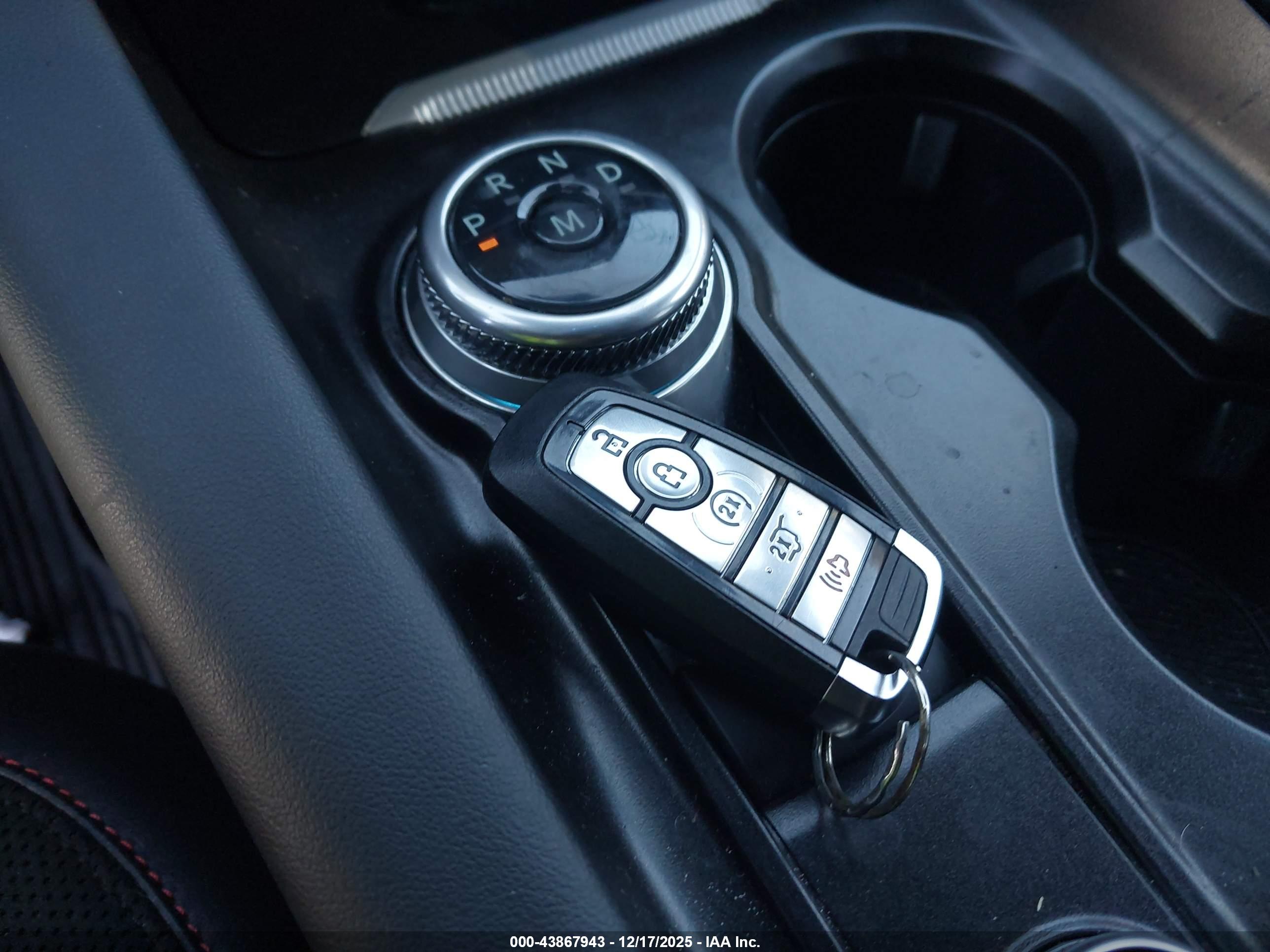 FORD EXPLORER image 11