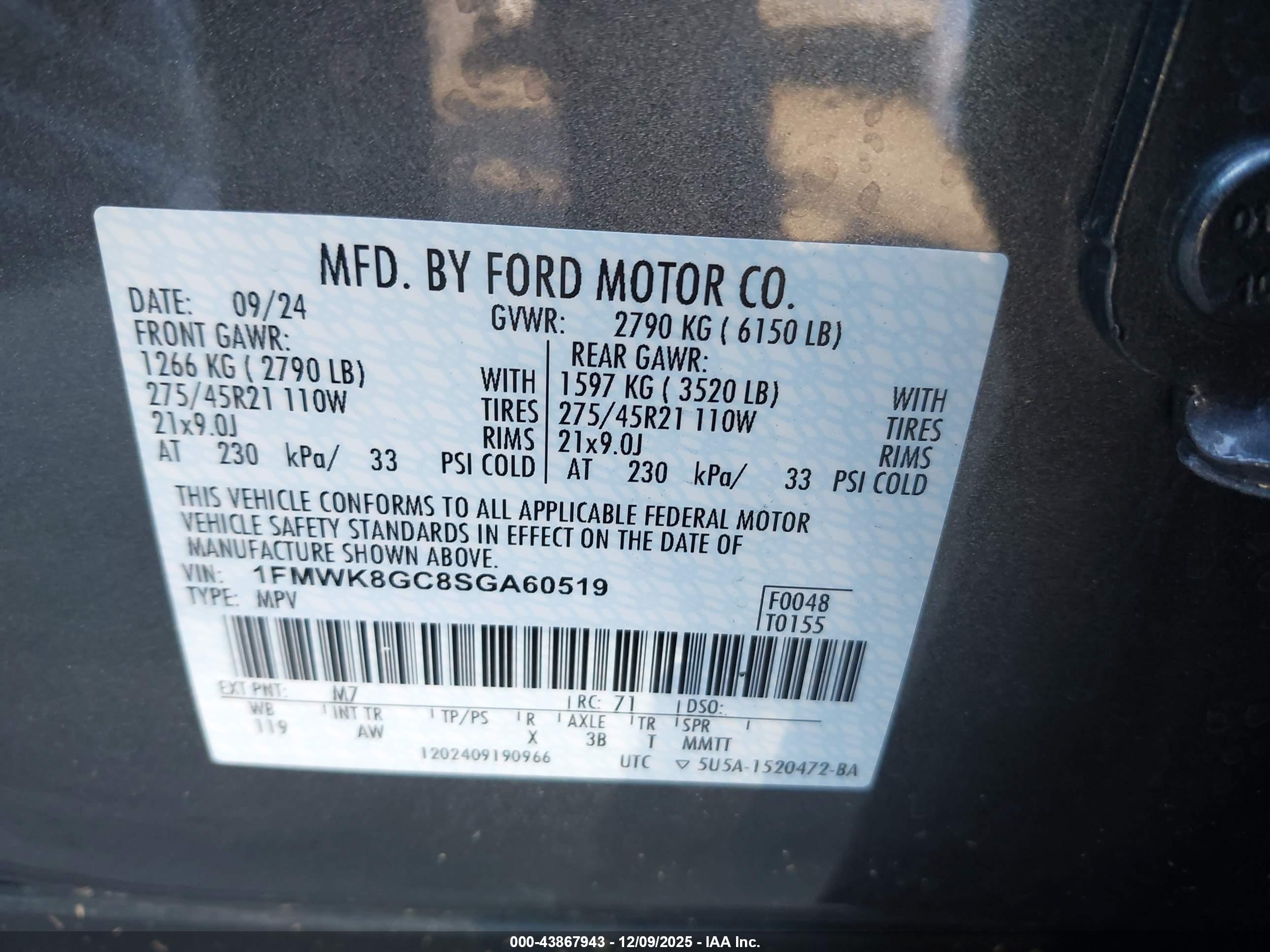 FORD EXPLORER image 9
