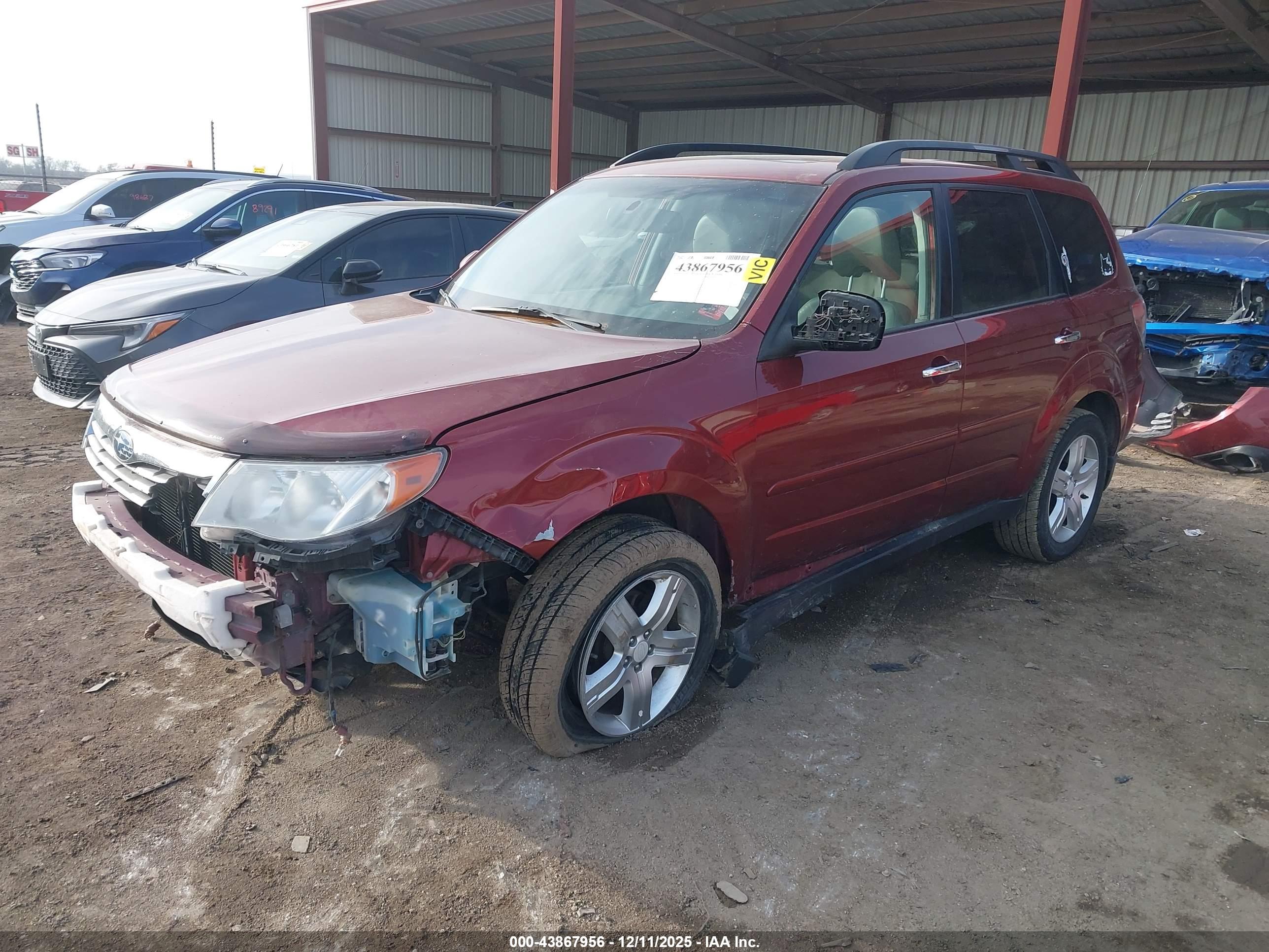 SUBARU FORESTER image 2