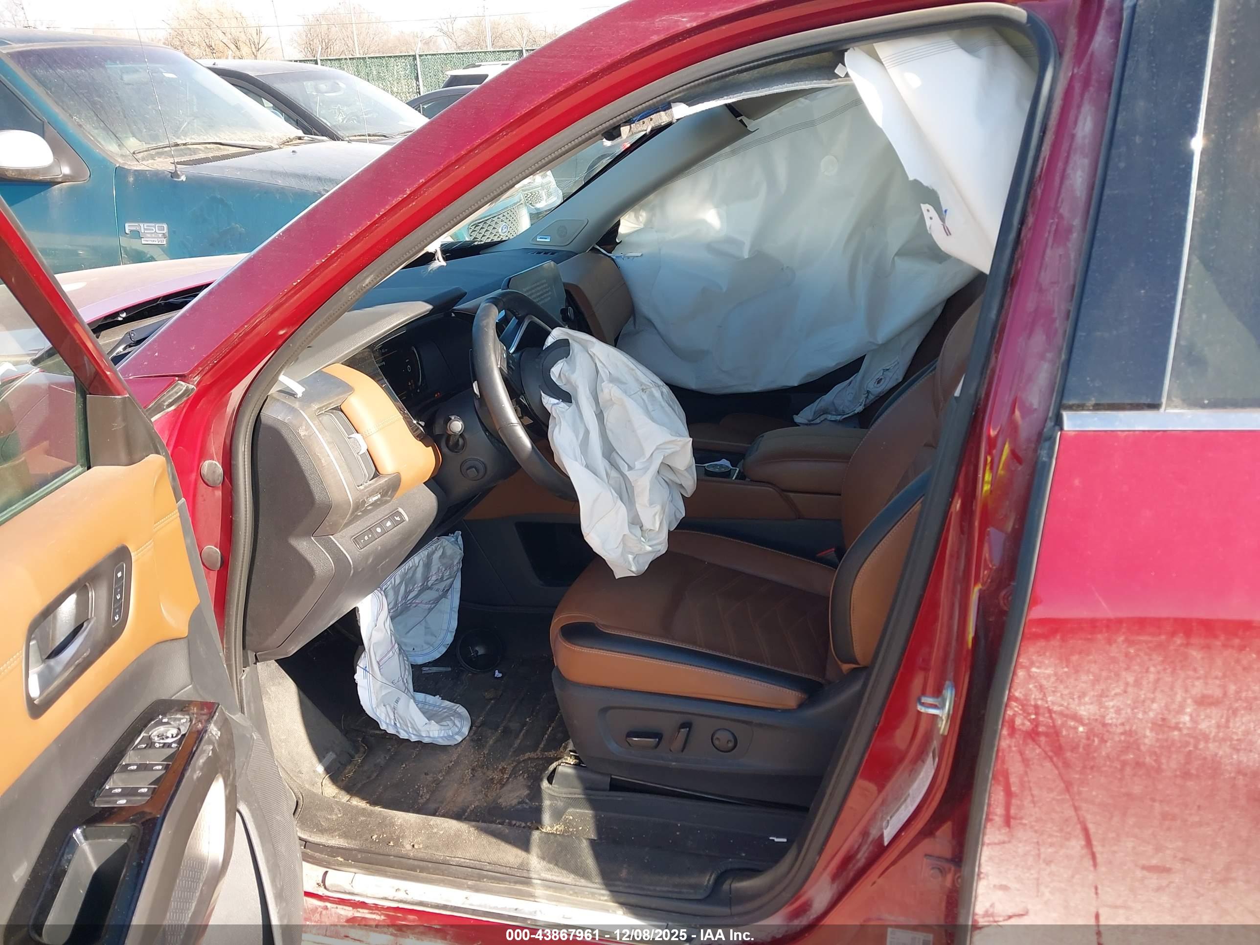 NISSAN PATHFINDER image 5