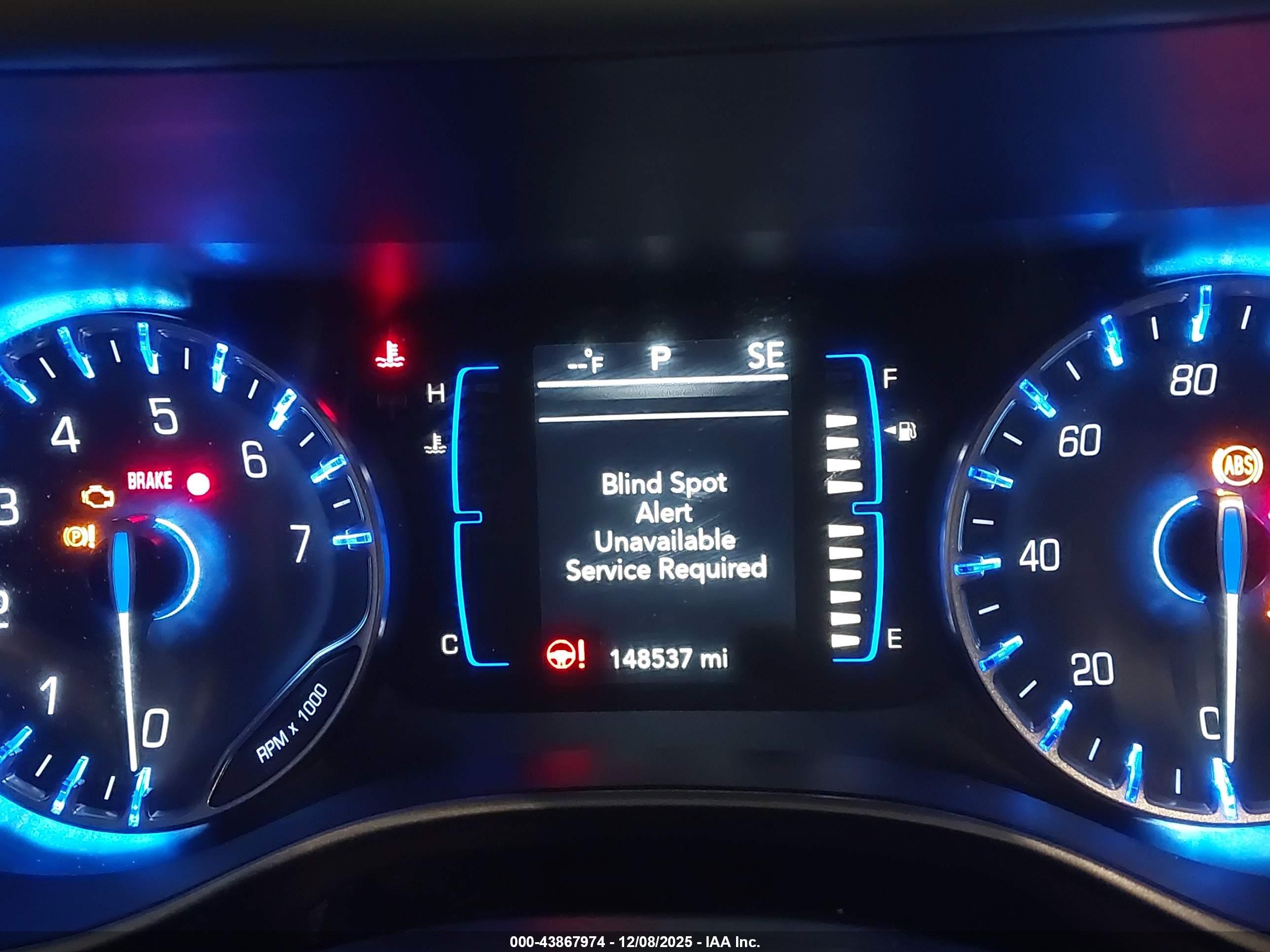 CHRYSLER PACIFICA image 7