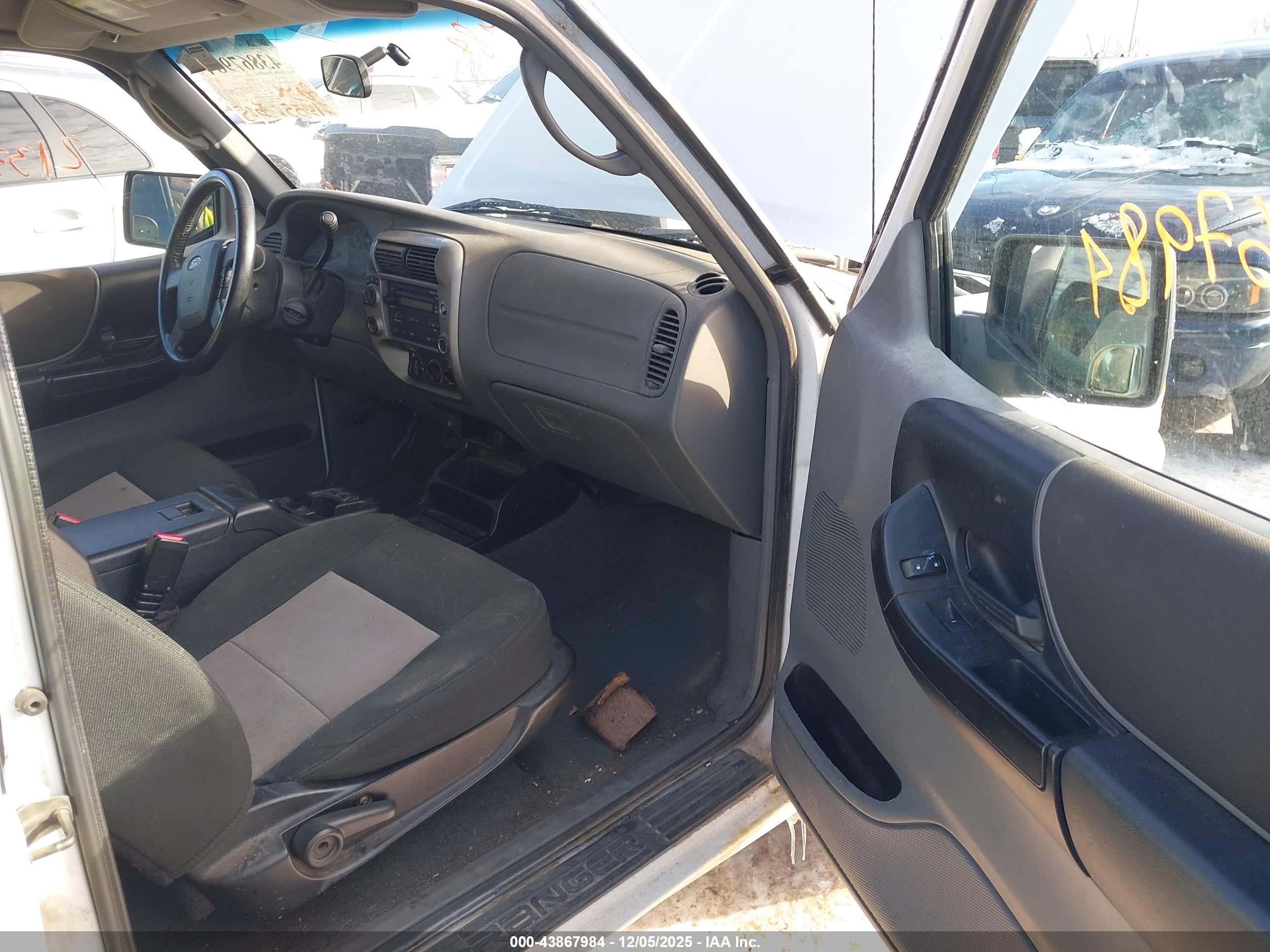 FORD RANGER image 5