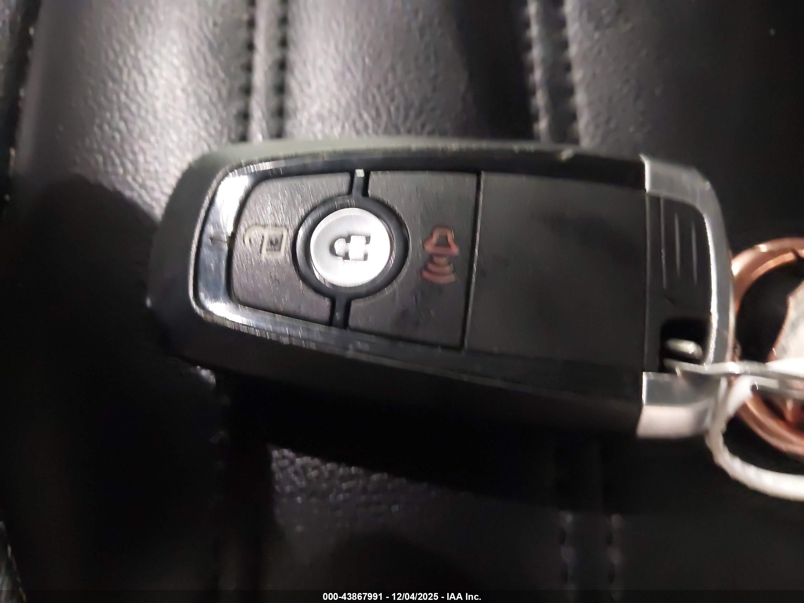 FORD EDGE image 11