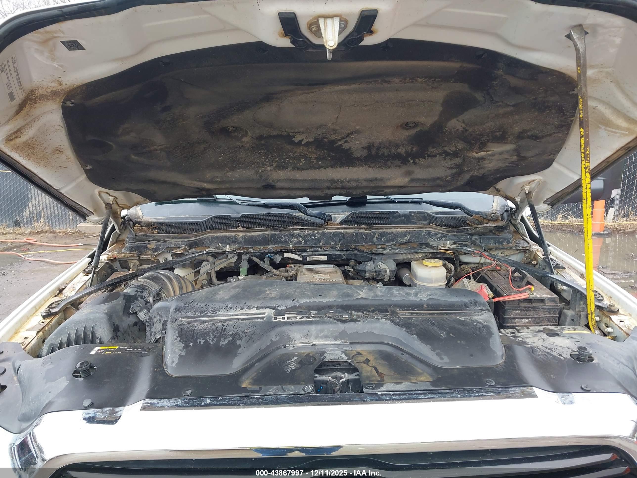 RAM 2500 image 10