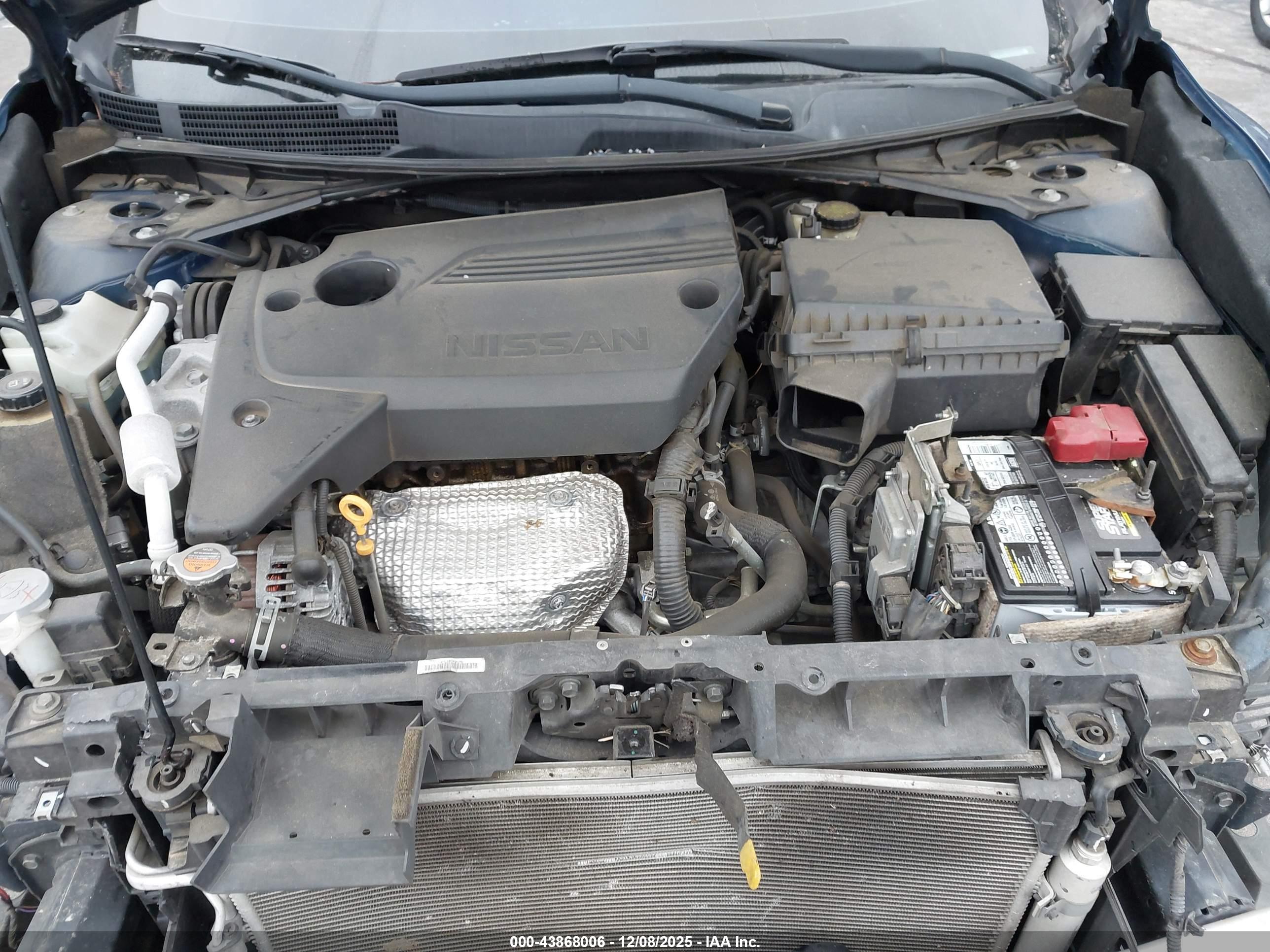 NISSAN ALTIMA image 10