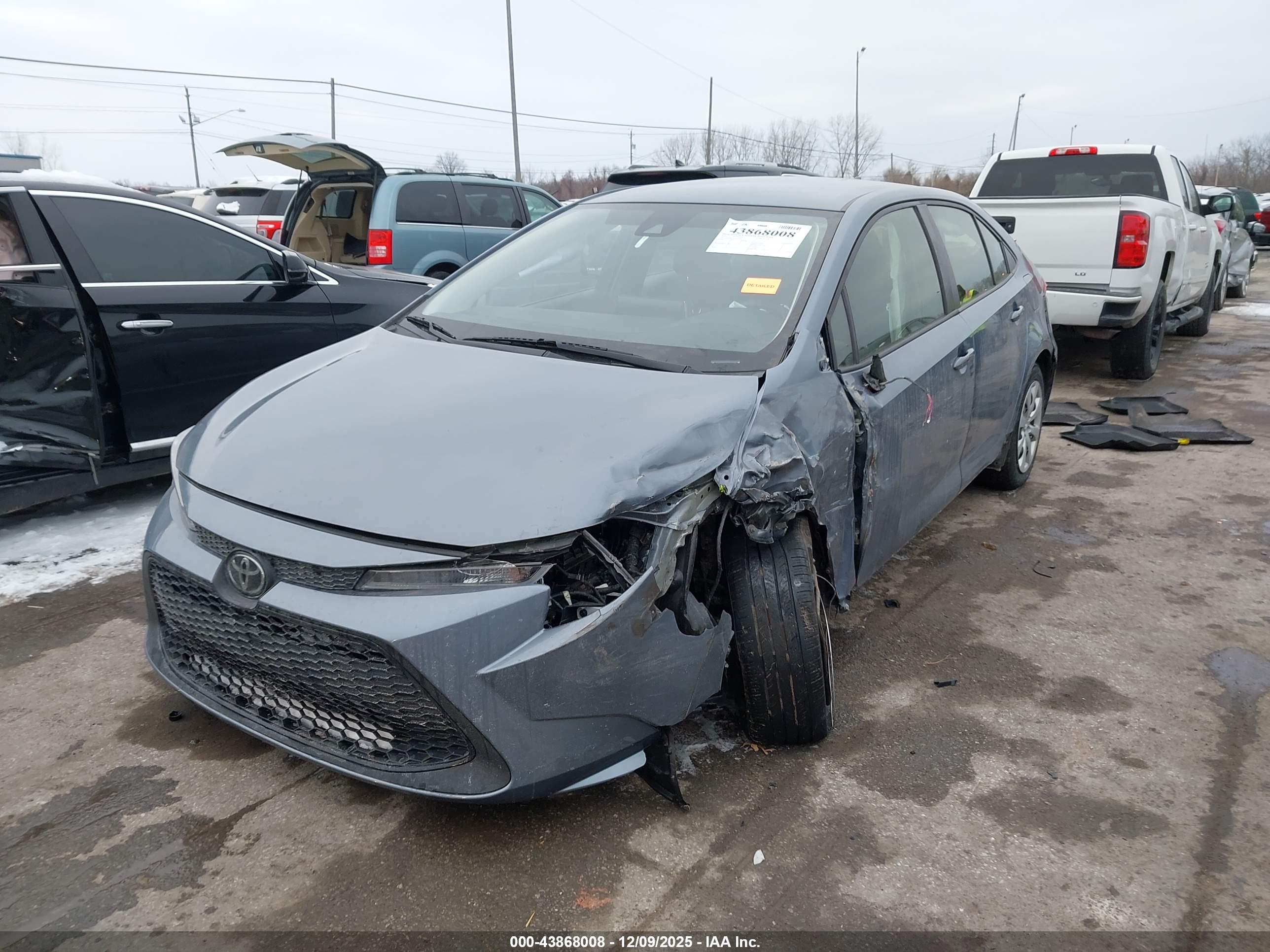 TOYOTA COROLLA image 2
