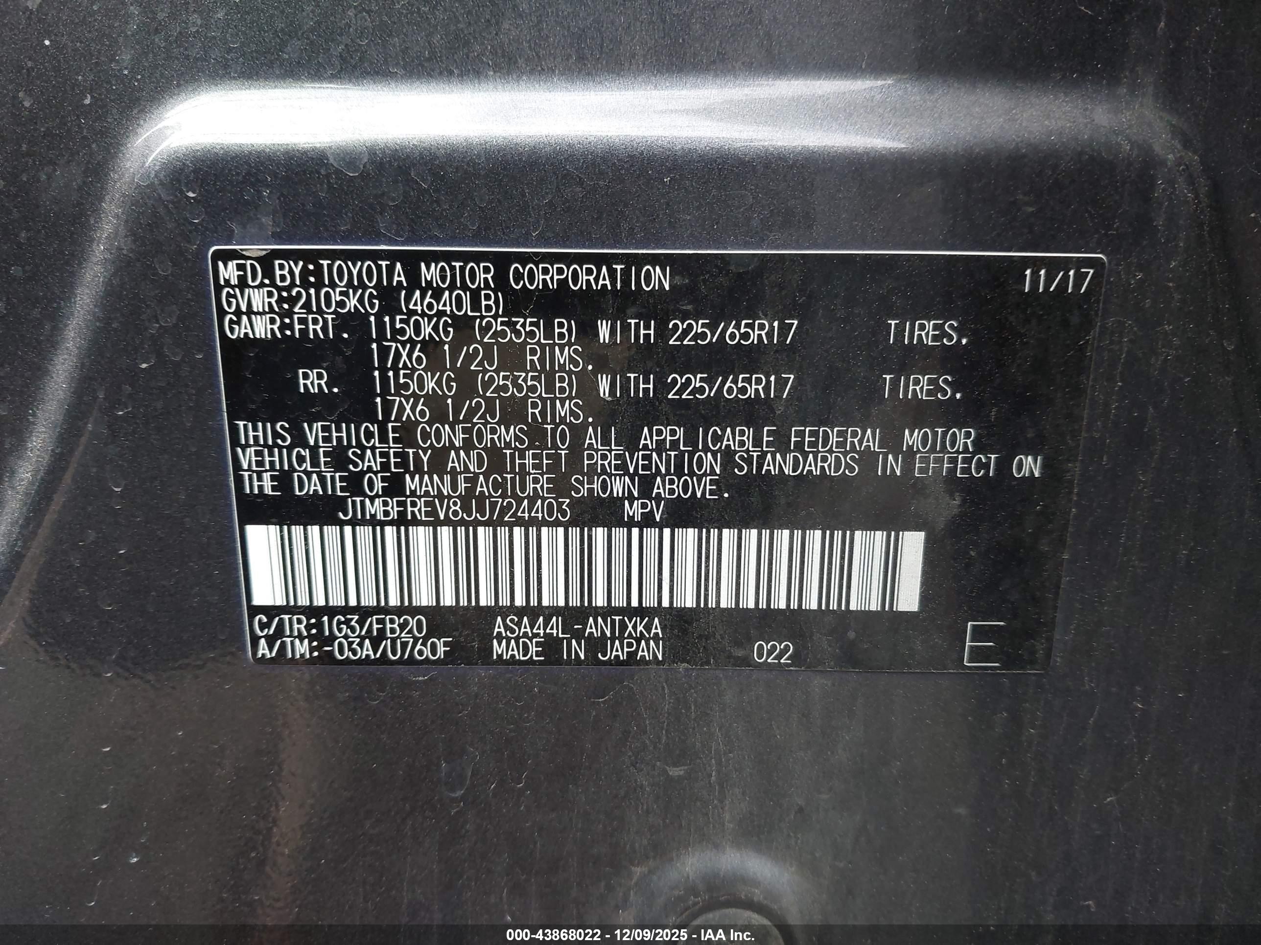 TOYOTA RAV4 image 9
