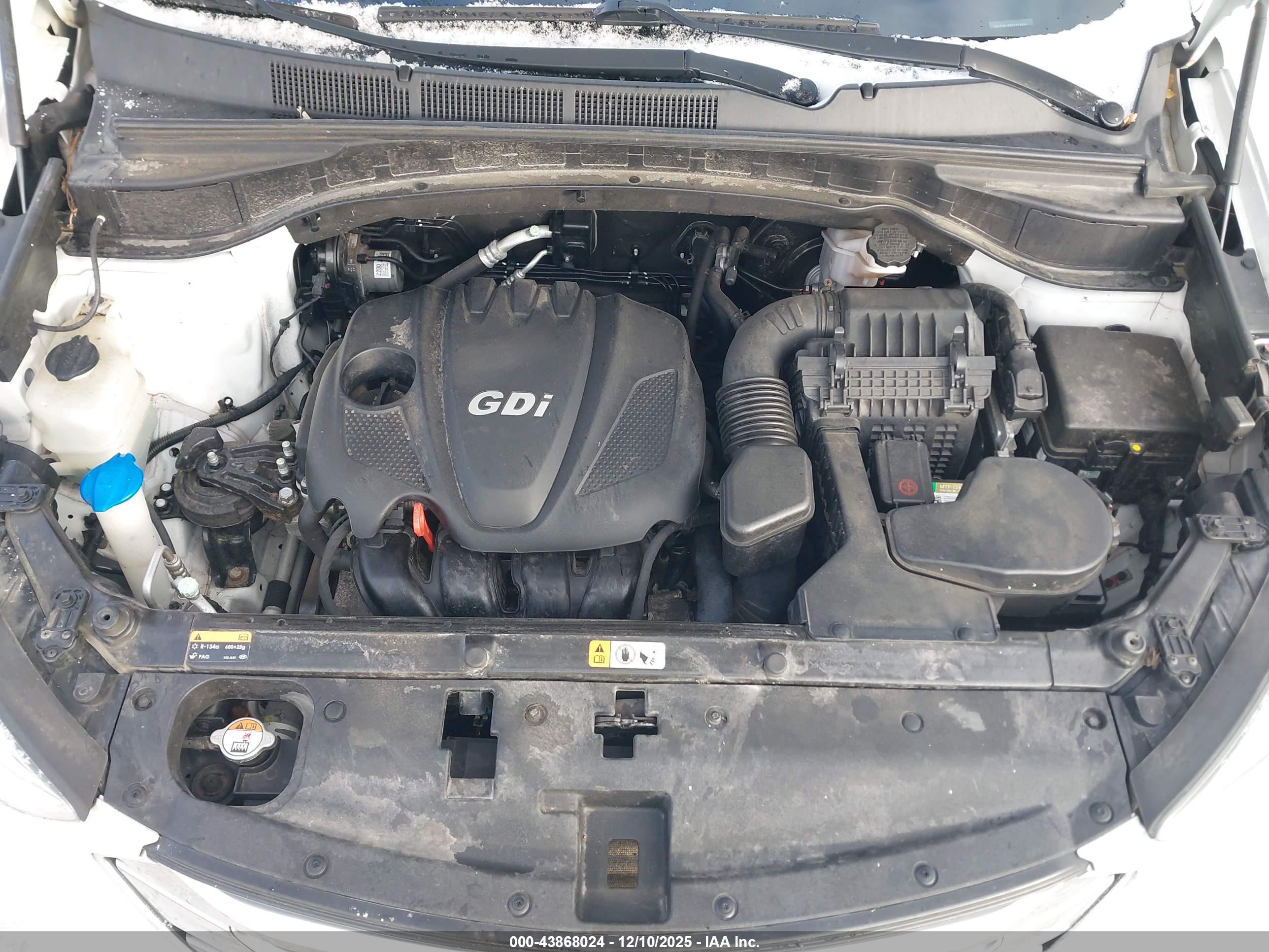 HYUNDAI SANTA image 10
