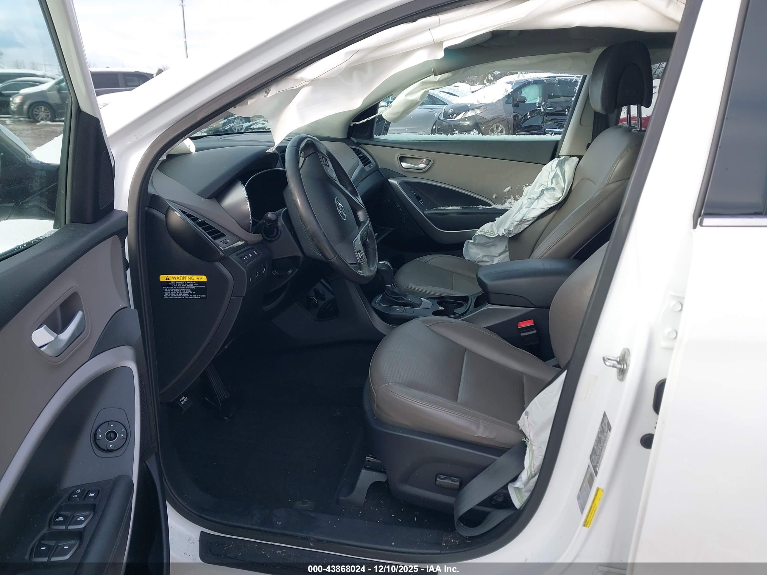 HYUNDAI SANTA image 5