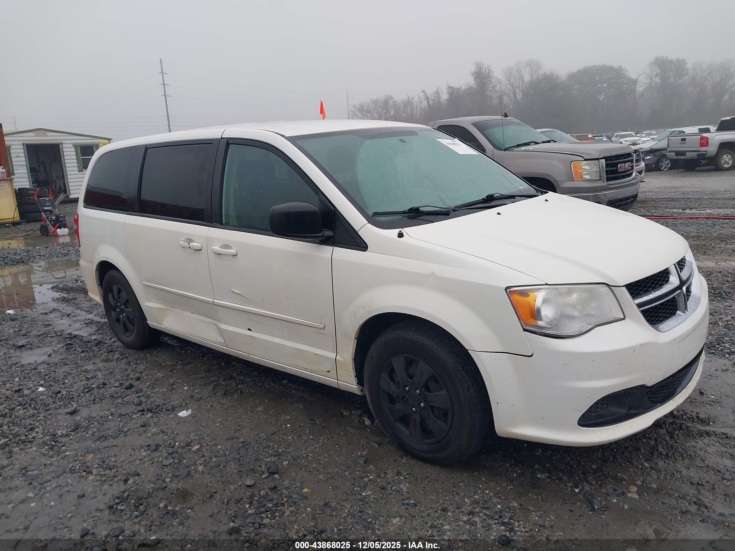 DODGE GRAND image 6