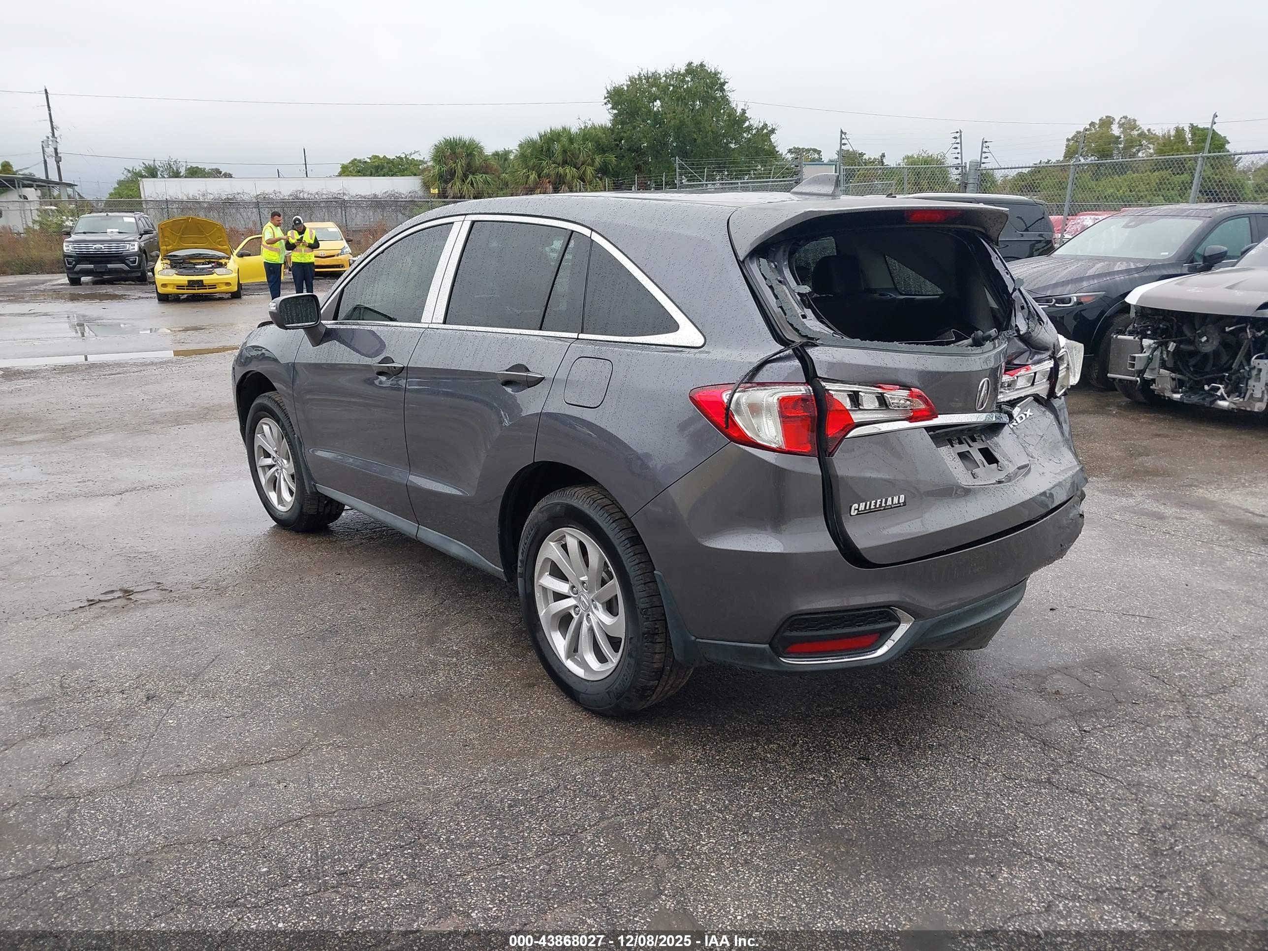 ACURA RDX image 3
