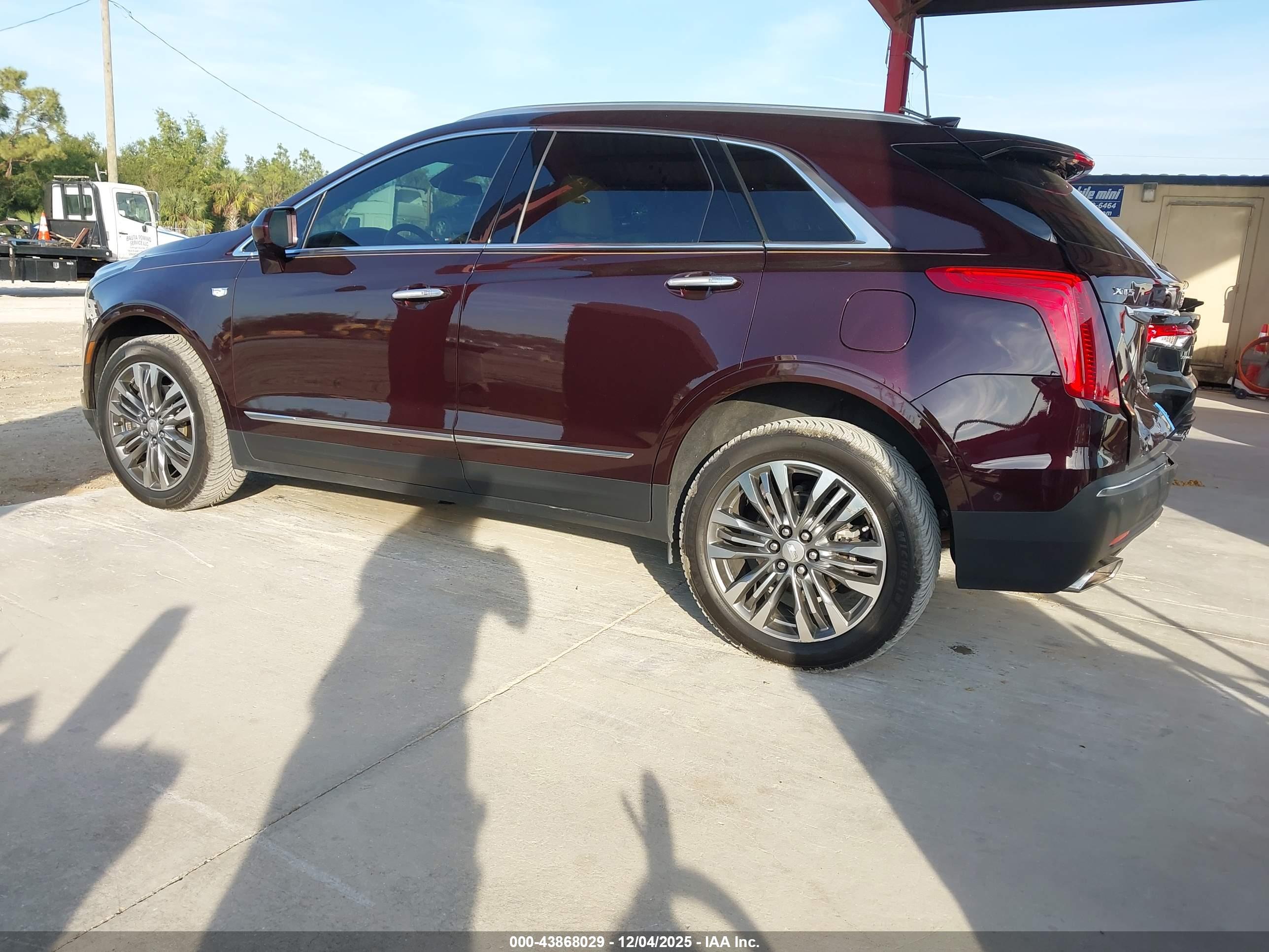 CADILLAC XT5 image 3