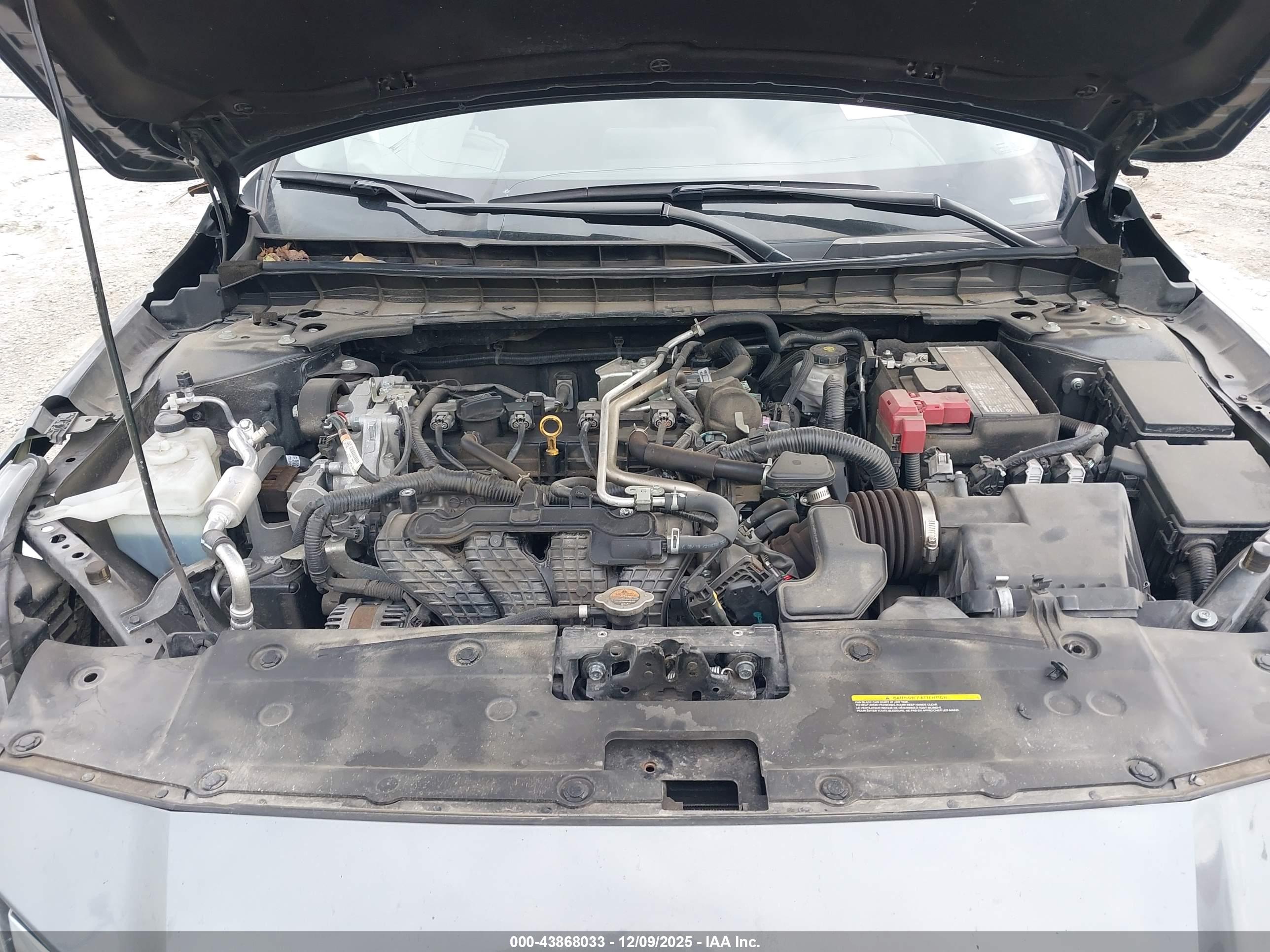 NISSAN ALTIMA image 10