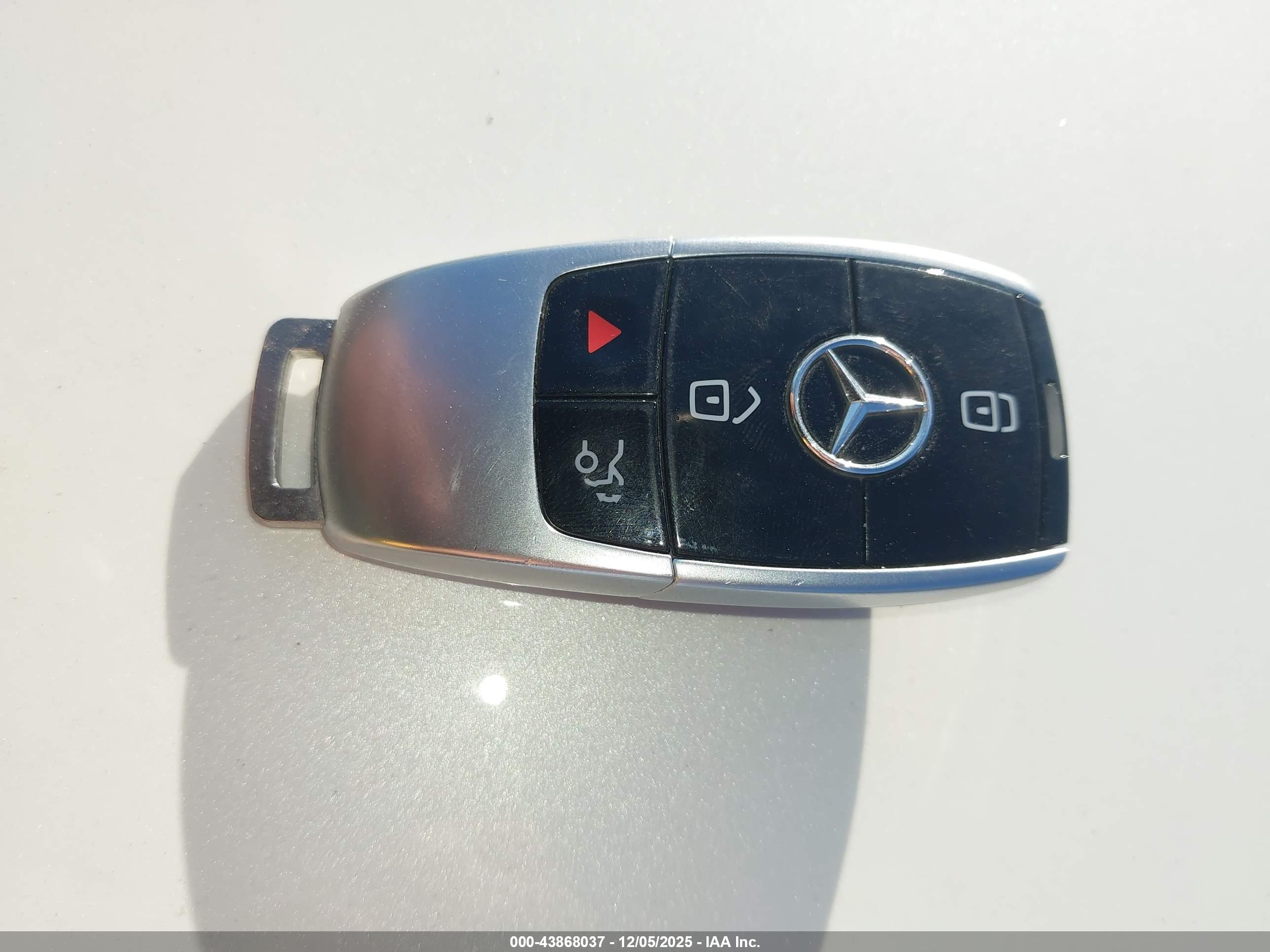 MERCEDES-BENZ S image 11