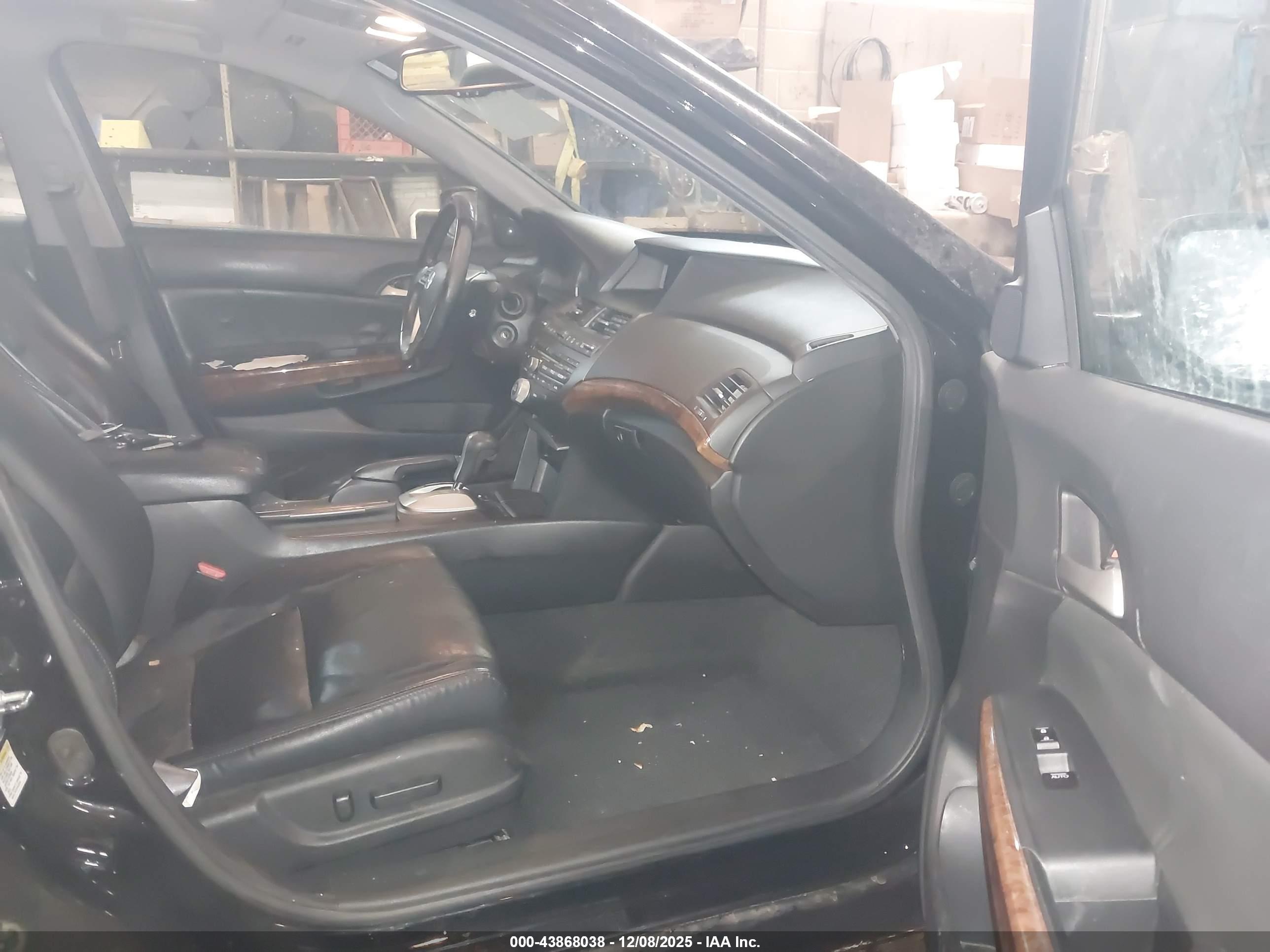 HONDA ACCORD image 5